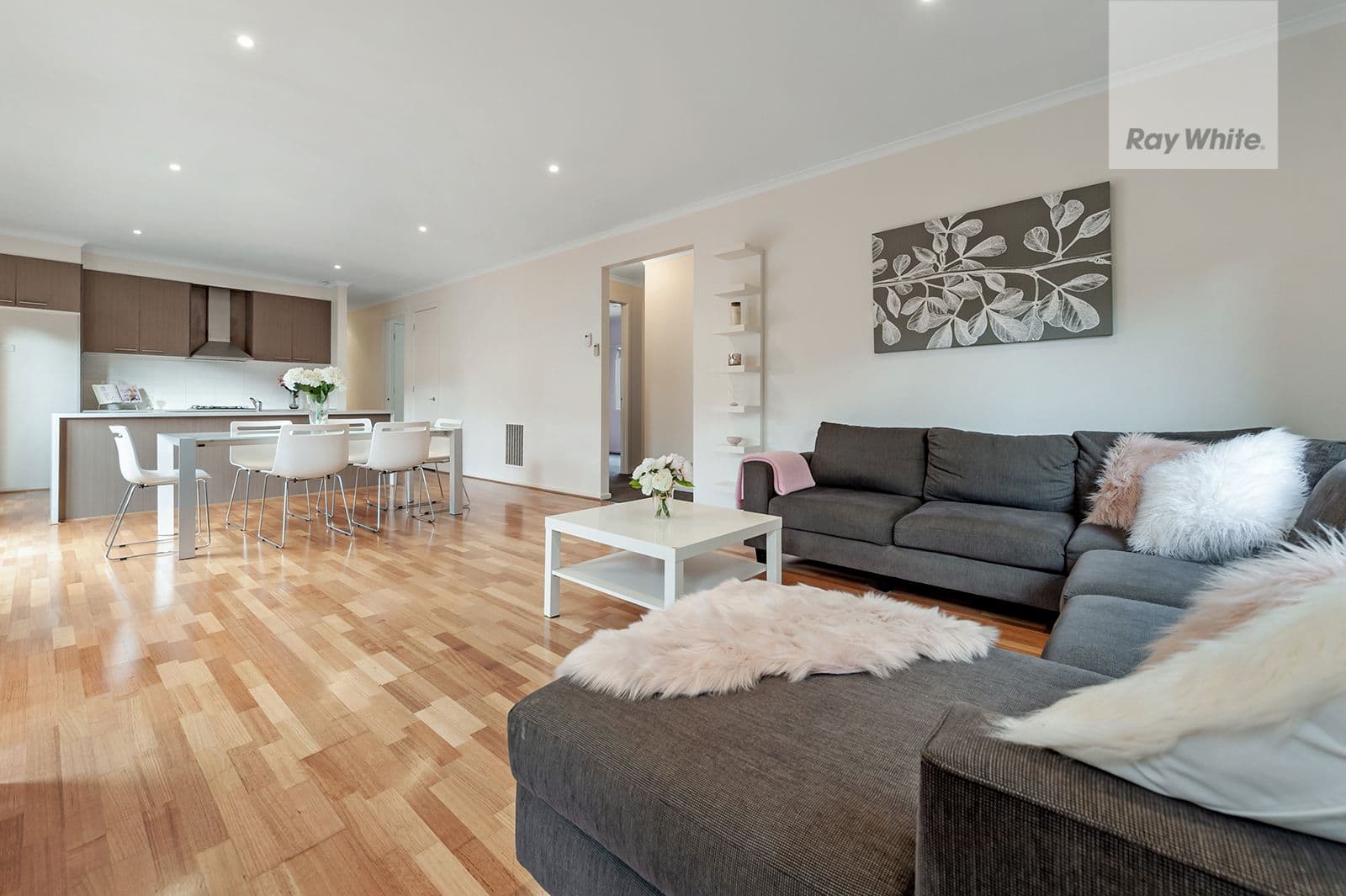 18 Healesville Loop, Craigieburn VIC 3064, Craigieburn - Thumbnail 7