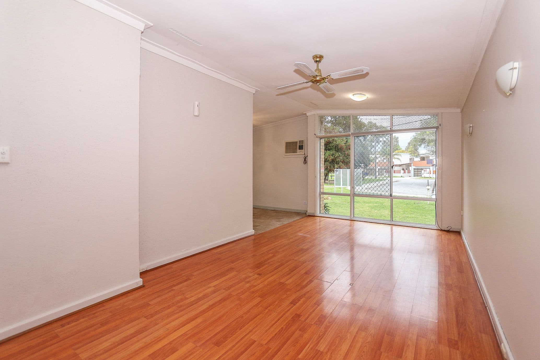 45 Bradshaw Street, Eden Hill WA 6054, Eden Hill - Thumbnail 7
