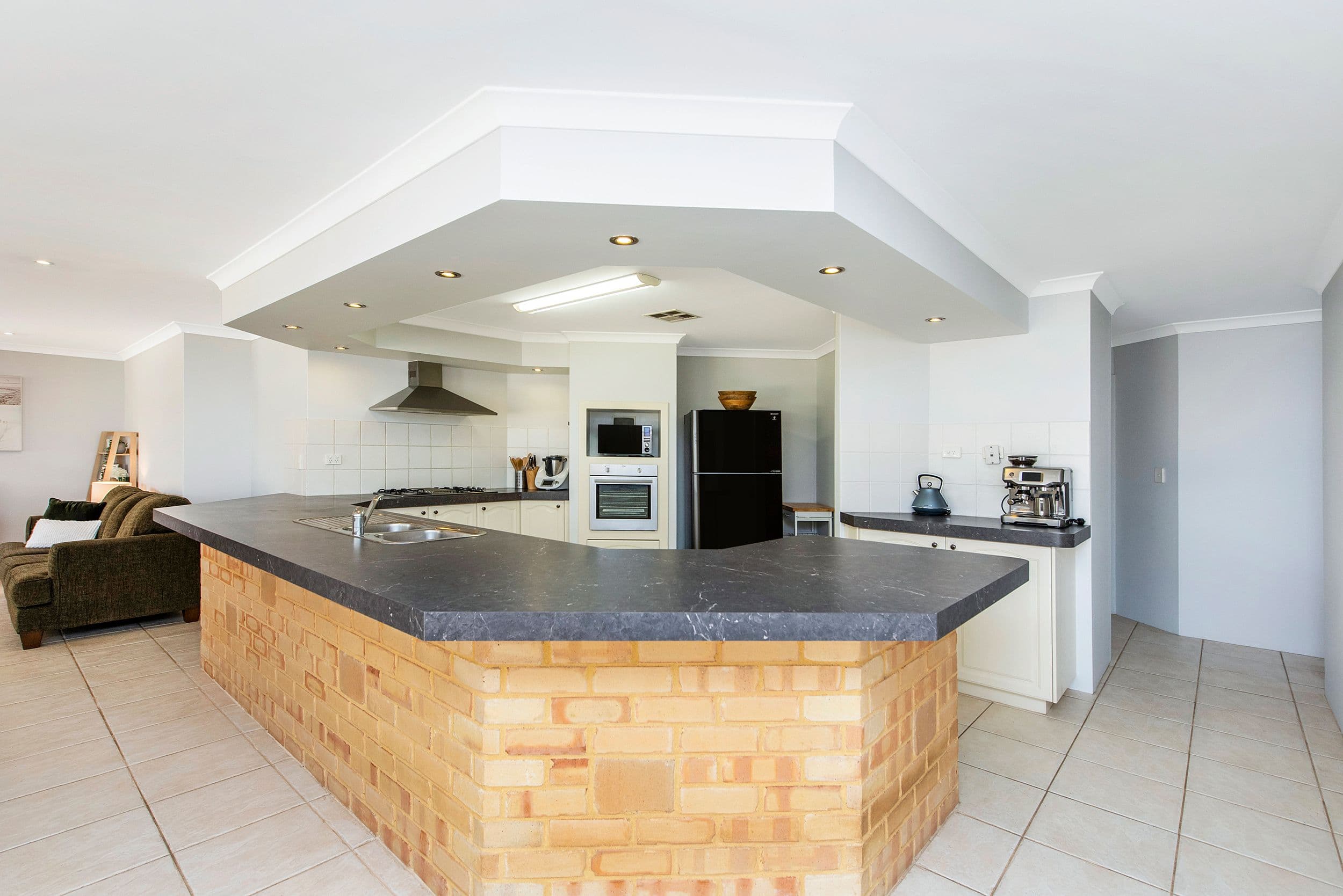 27 Ridge Boulevard, Baldivis WA 6171, Baldivis - Thumbnail 3