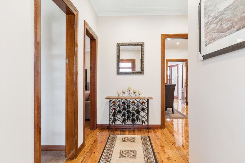 13 Sullivan Avenue, Wagga Wagga NSW 2650, Wagga Wagga - Thumbnail 4