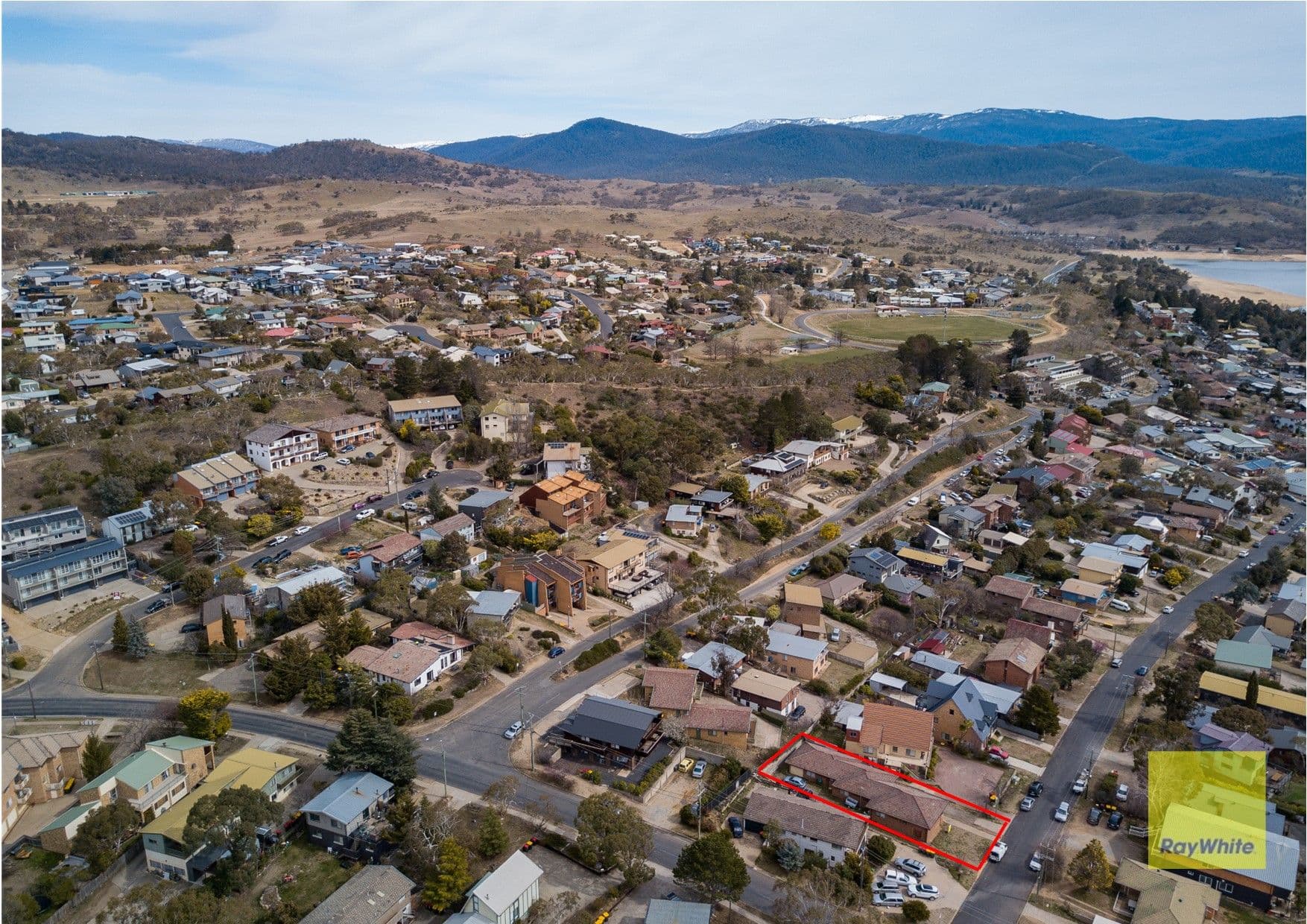 30 Ingebyra Street, Jindabyne NSW 2627, Jindabyne - Thumbnail 3
