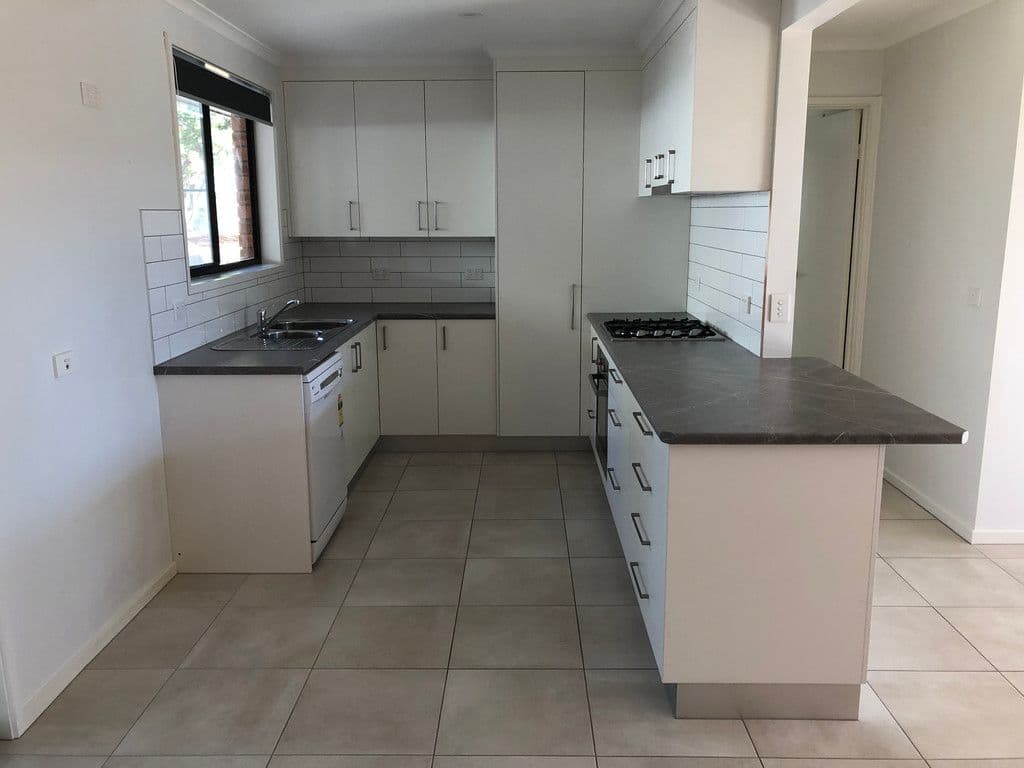 5 Lynch Court, West Wodonga VIC 3690, West Wodonga - Thumbnail 3