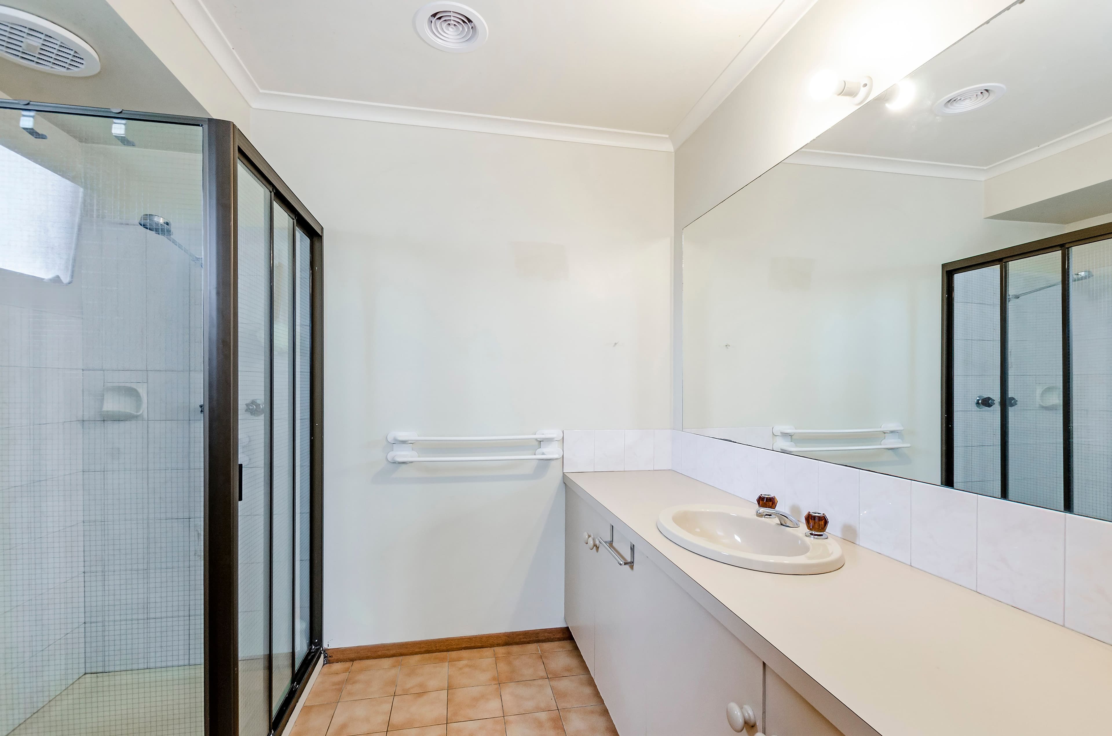 1 Glenview Drive, Warrnambool VIC 3280, Warrnambool - Thumbnail 5