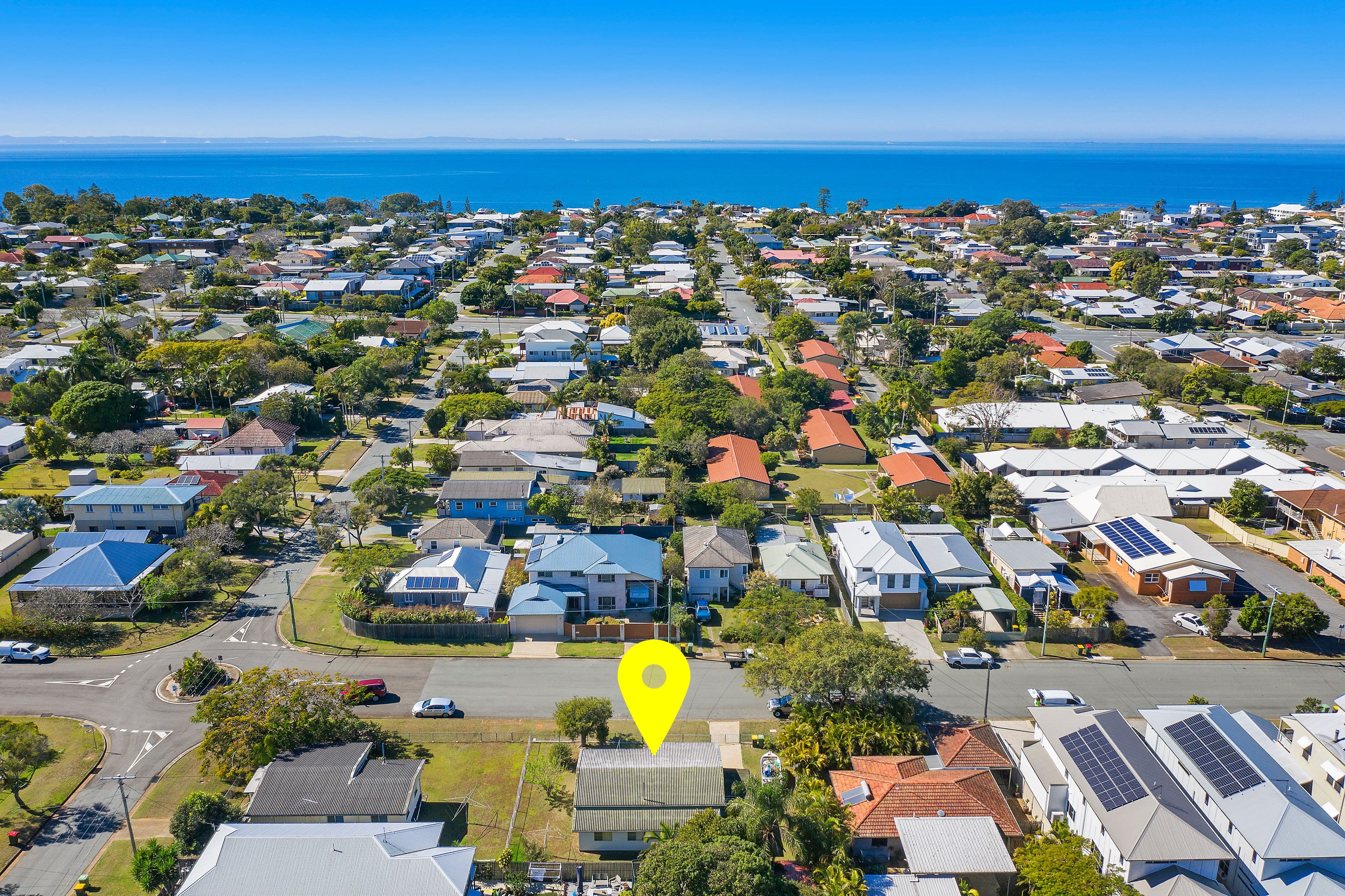 9 Hawthorne Street, Woody Point QLD 4019, Woody Point - Thumbnail 3