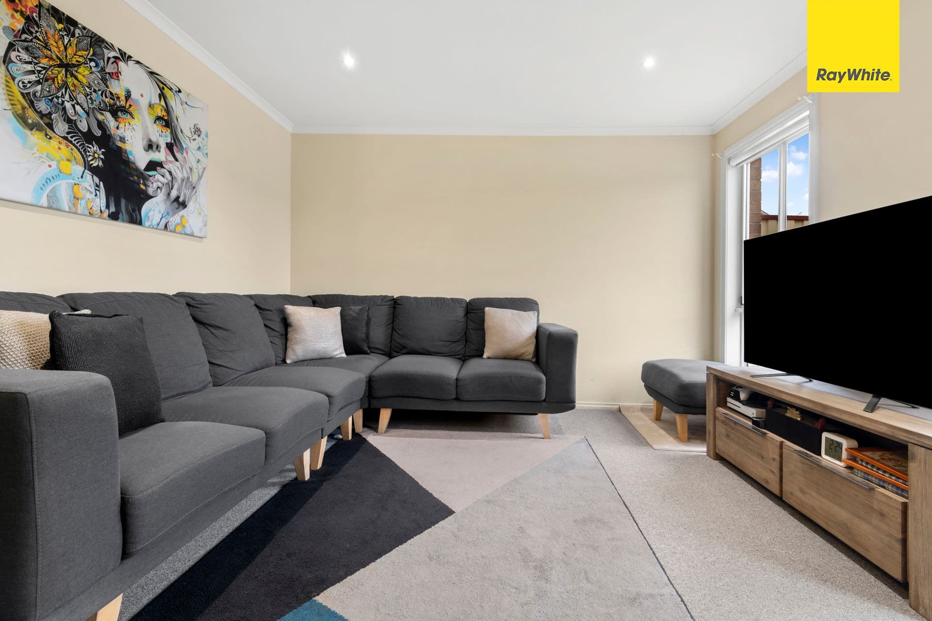 18 Maree Court, Kurunjang VIC 3337, Kurunjang - Thumbnail 2
