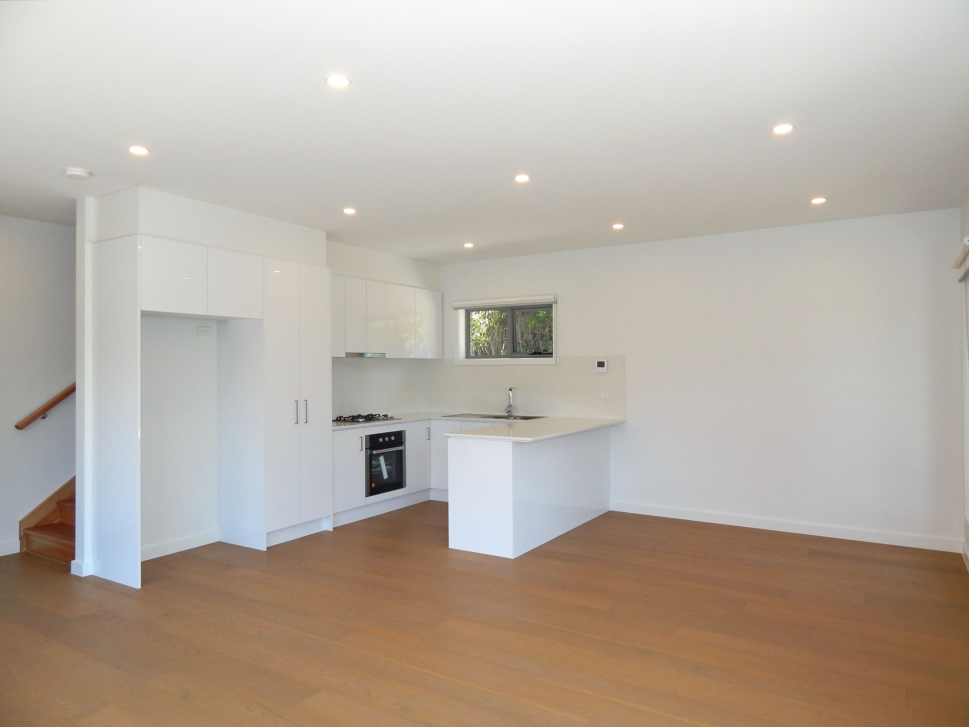 1/6 Spratling Street, Reservoir VIC 3073, Reservoir - Thumbnail 4