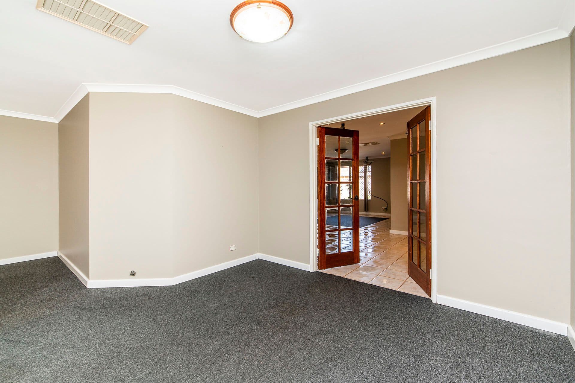 5 Shoalhaven Place, Waikiki WA 6169, Waikiki - Thumbnail 6