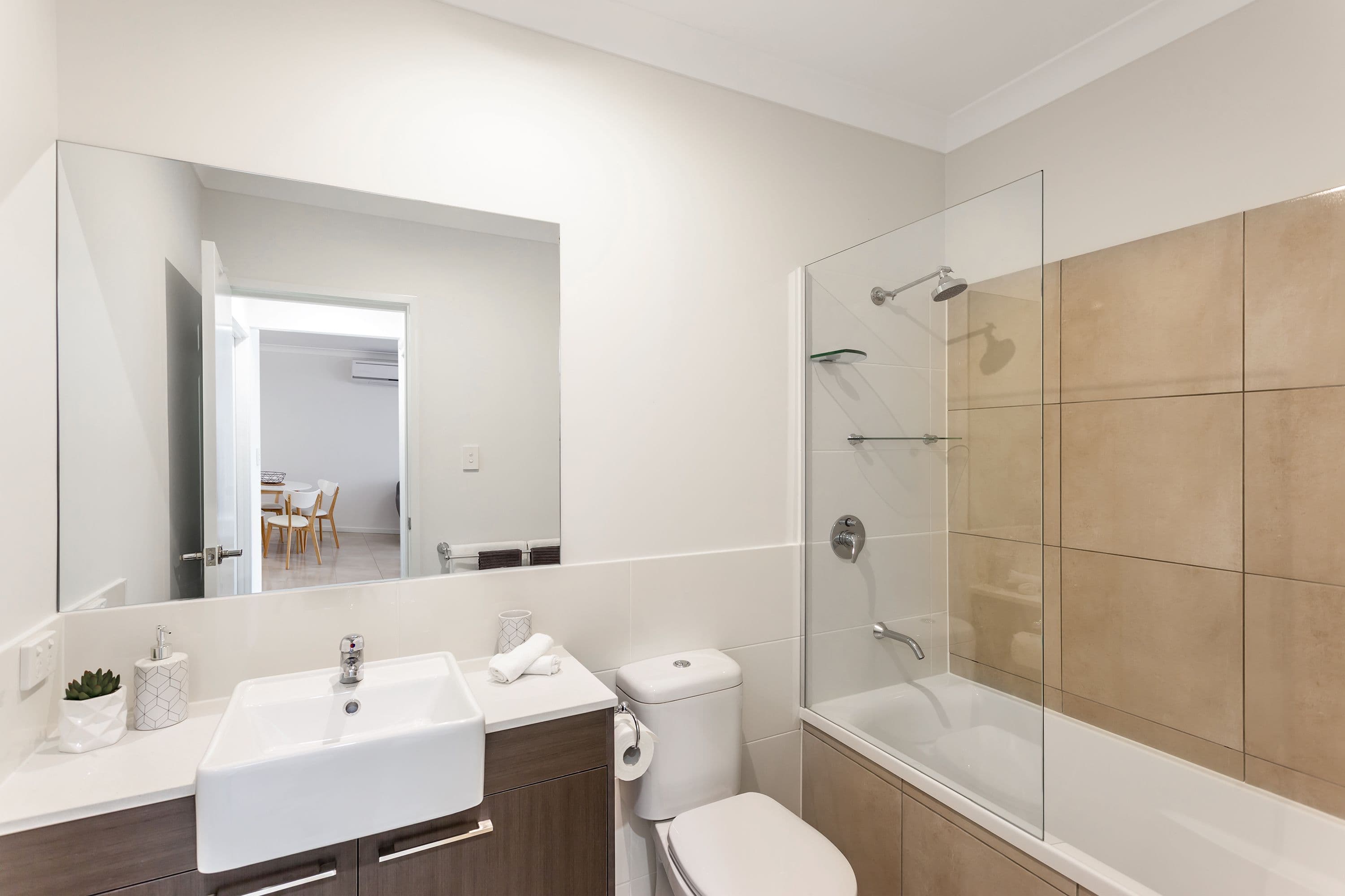44 Wallace Street, Newtown QLD 4350, Newtown - Thumbnail 8