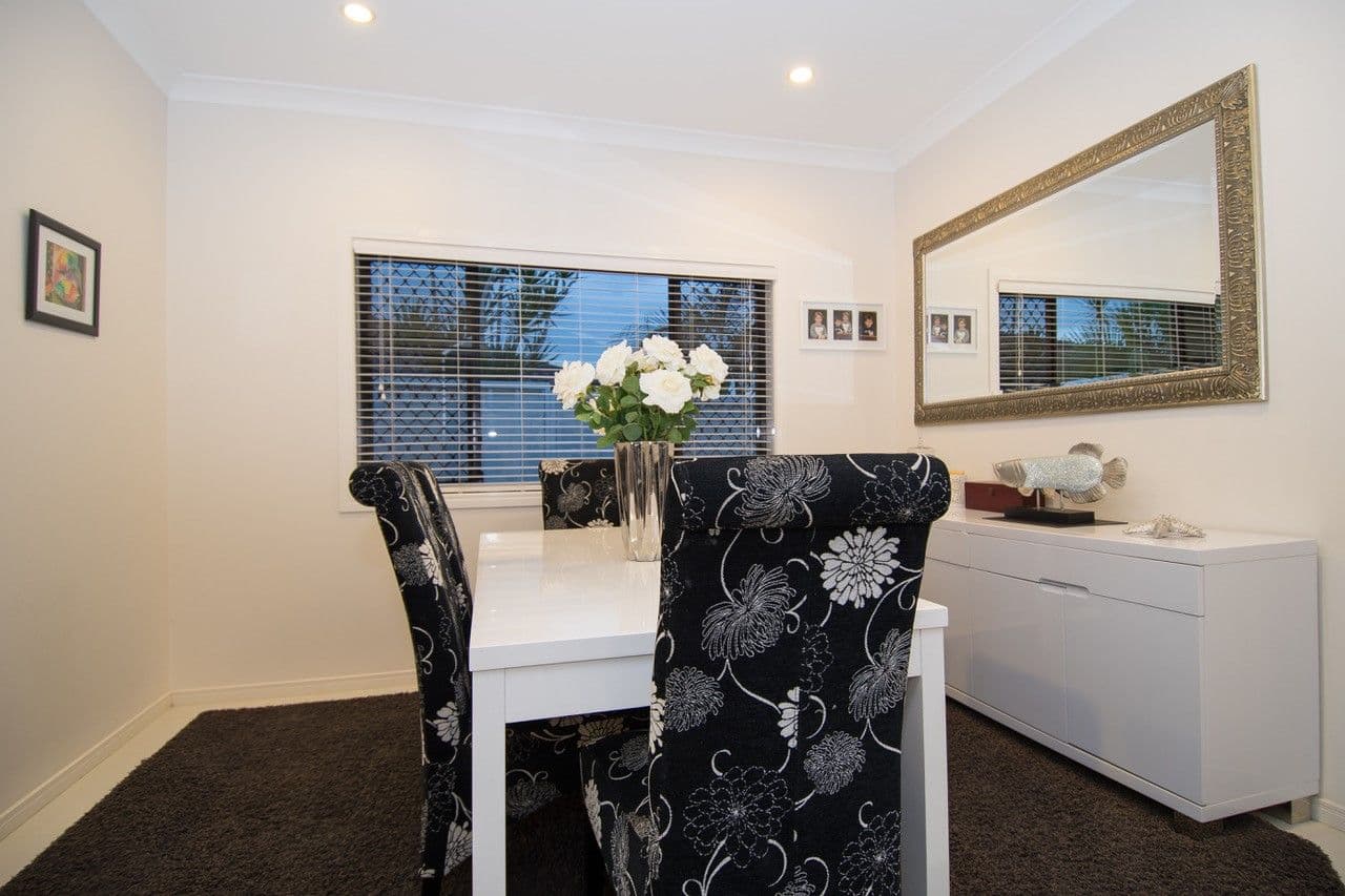 12 Zeller Crescent, Arundel QLD 4214, Arundel - Thumbnail 6
