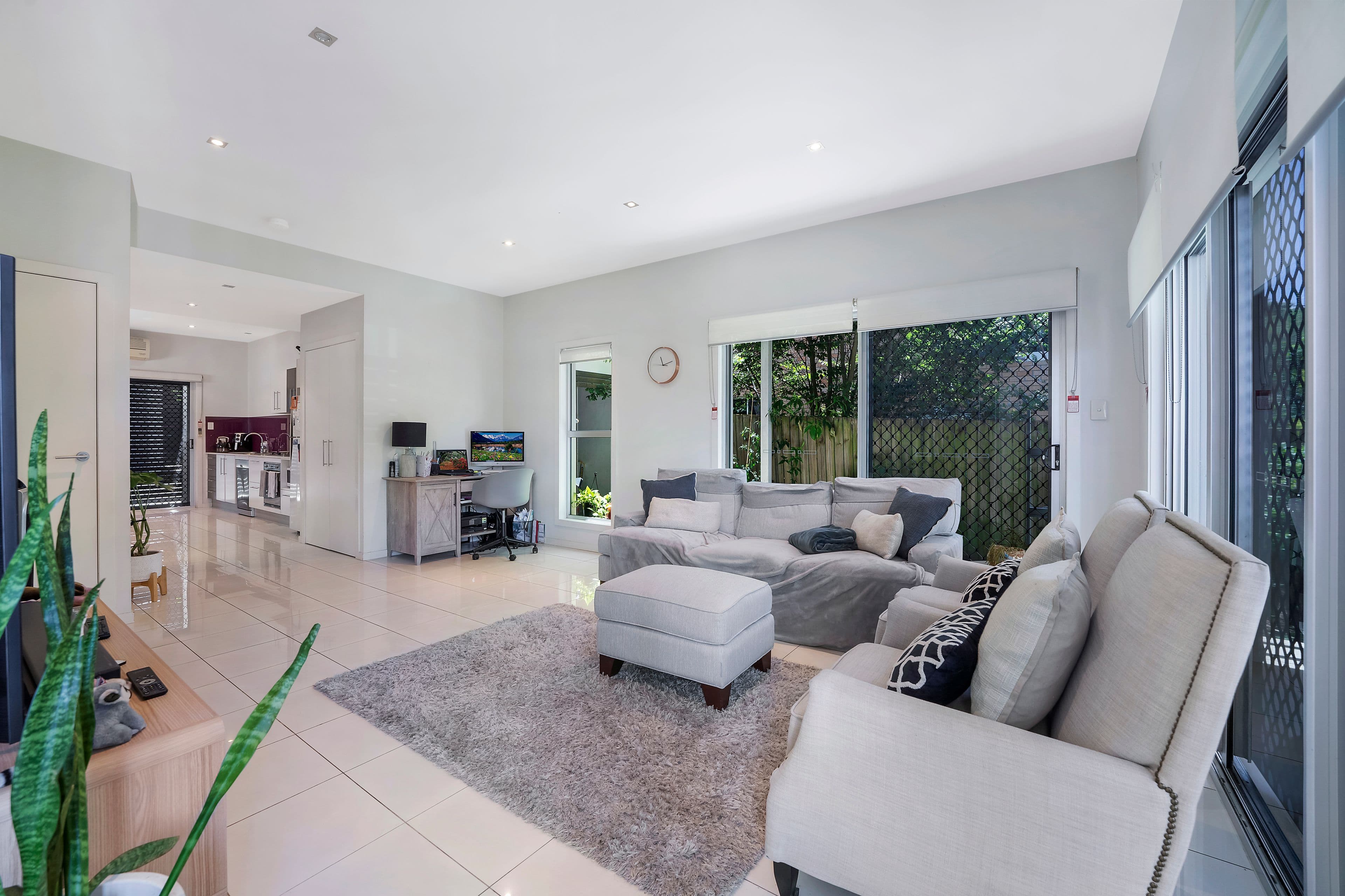 21 Brookfield Road, Kedron QLD 4031, Kedron - Thumbnail 4