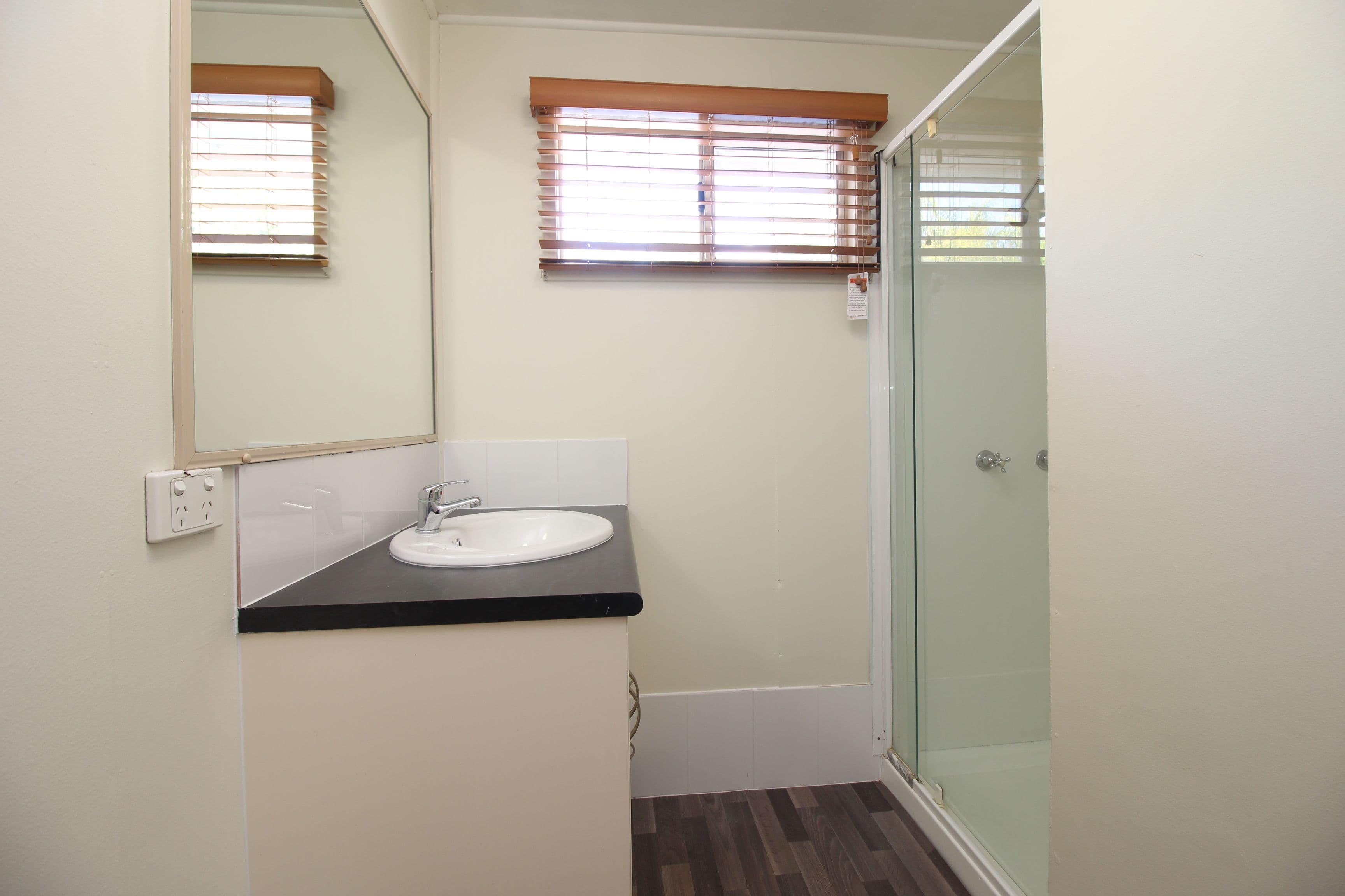 11 Caprice Court, Emerald QLD 4720, Emerald - Thumbnail 7