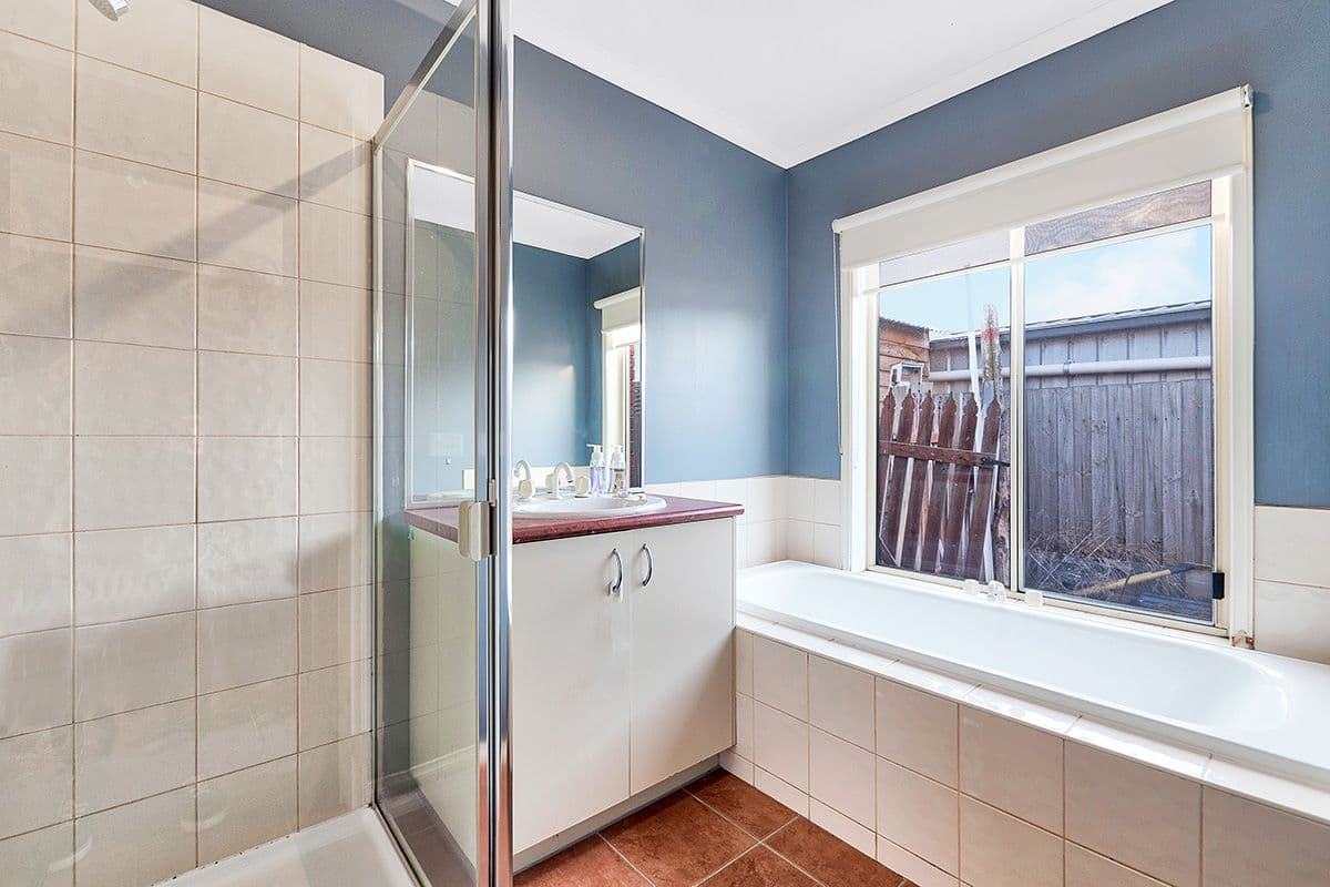 7 Cambridge Close, Cranbourne East VIC 3977, Cranbourne East - Thumbnail 8
