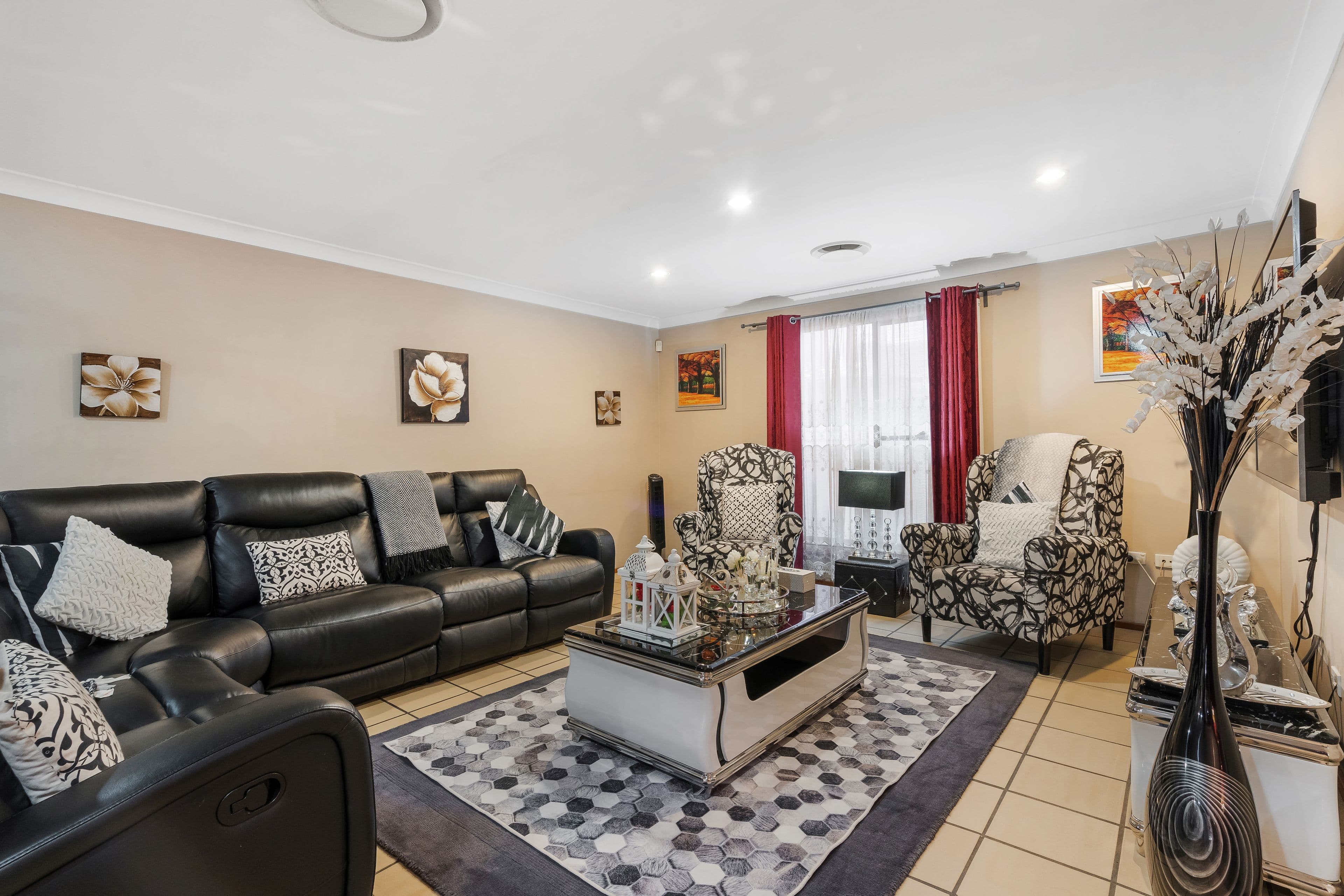 14 Swallow Place, Hinchinbrook NSW 2168, Hinchinbrook - Thumbnail 2