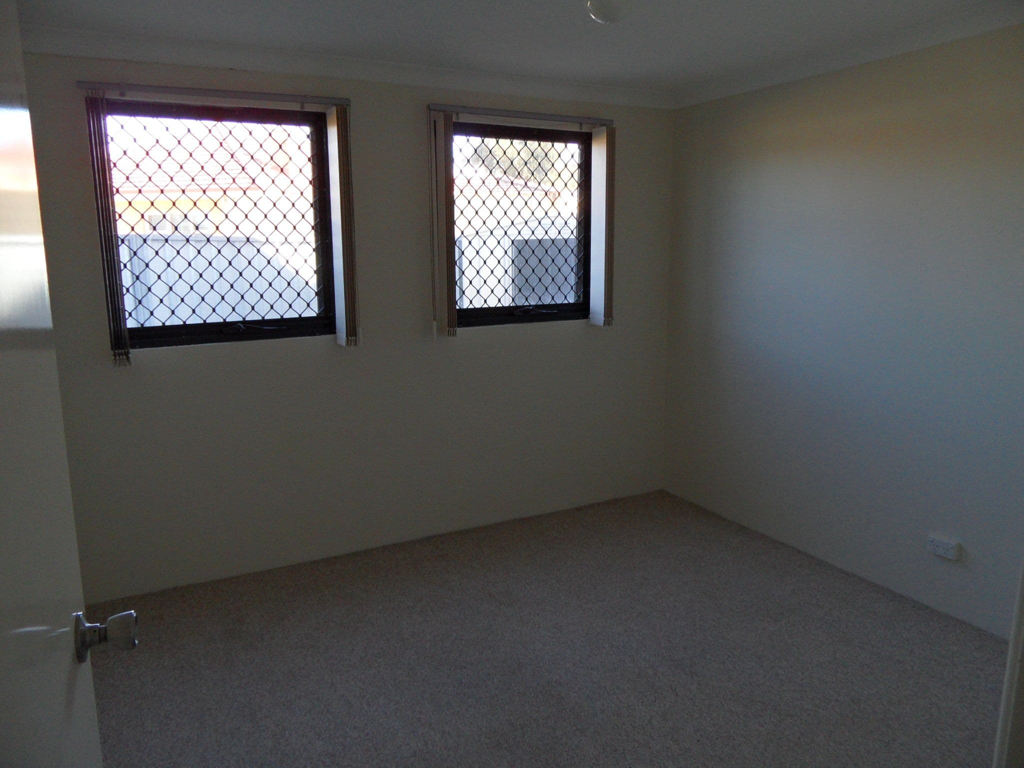 2/142 Morrison Road, Midland WA 6056, Midland - Thumbnail 2