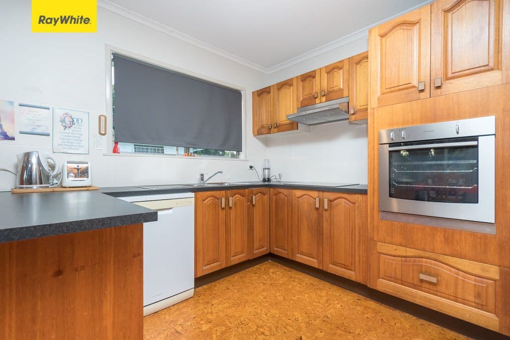 7 Charlor Street, Strathpine QLD 4500, Strathpine - Thumbnail 4