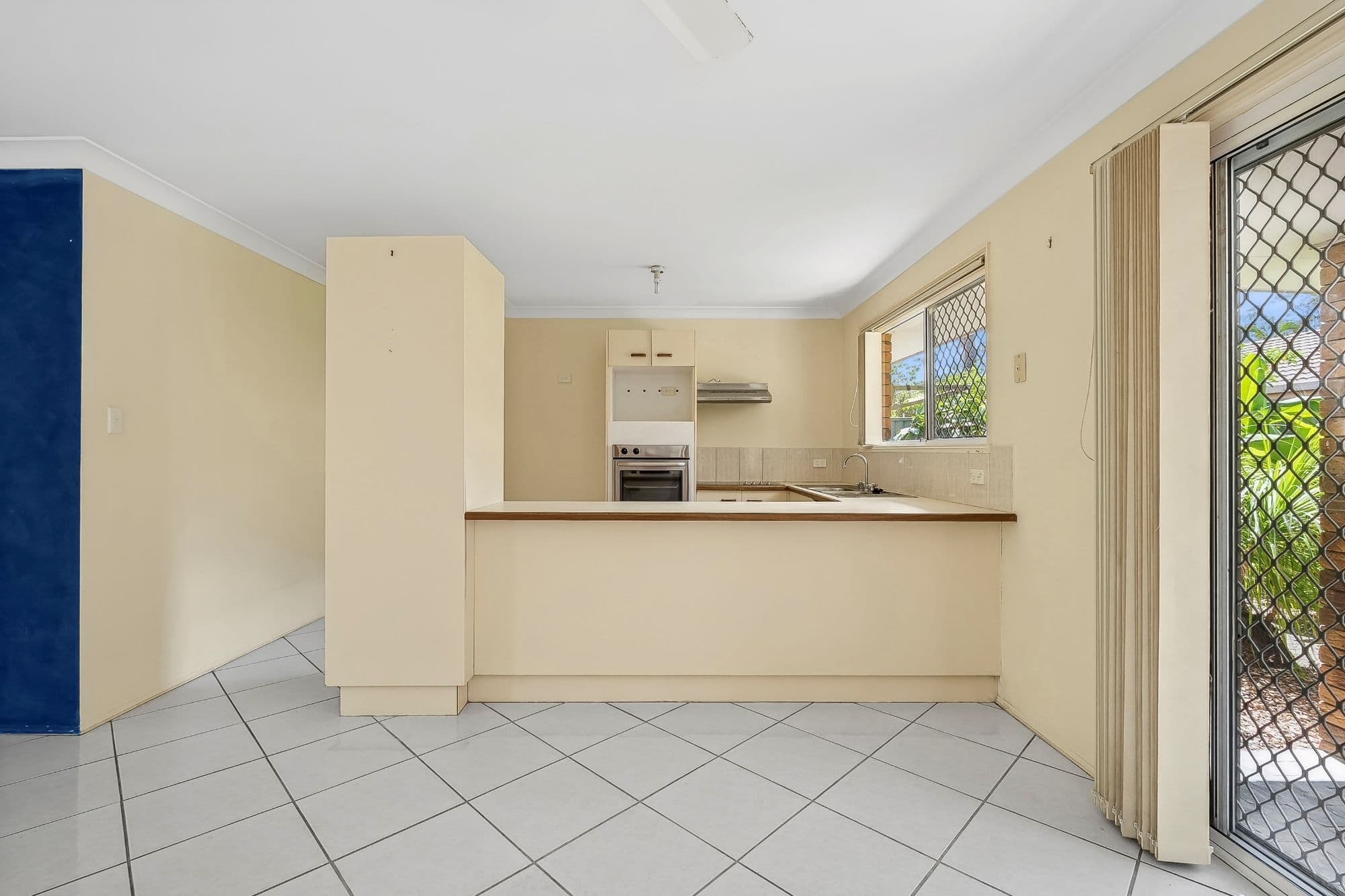 72/97 Edmund Rice Drive, Southport QLD 4215, Southport - Thumbnail 6