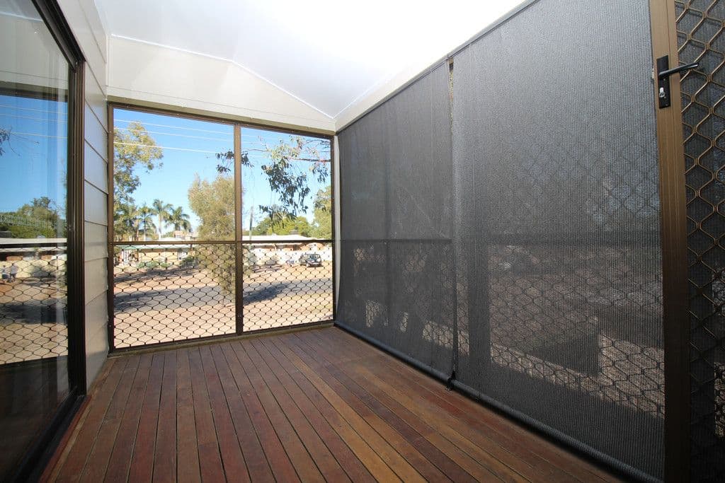 55 Loch Street, Emerald QLD 4720, Emerald - Thumbnail 6