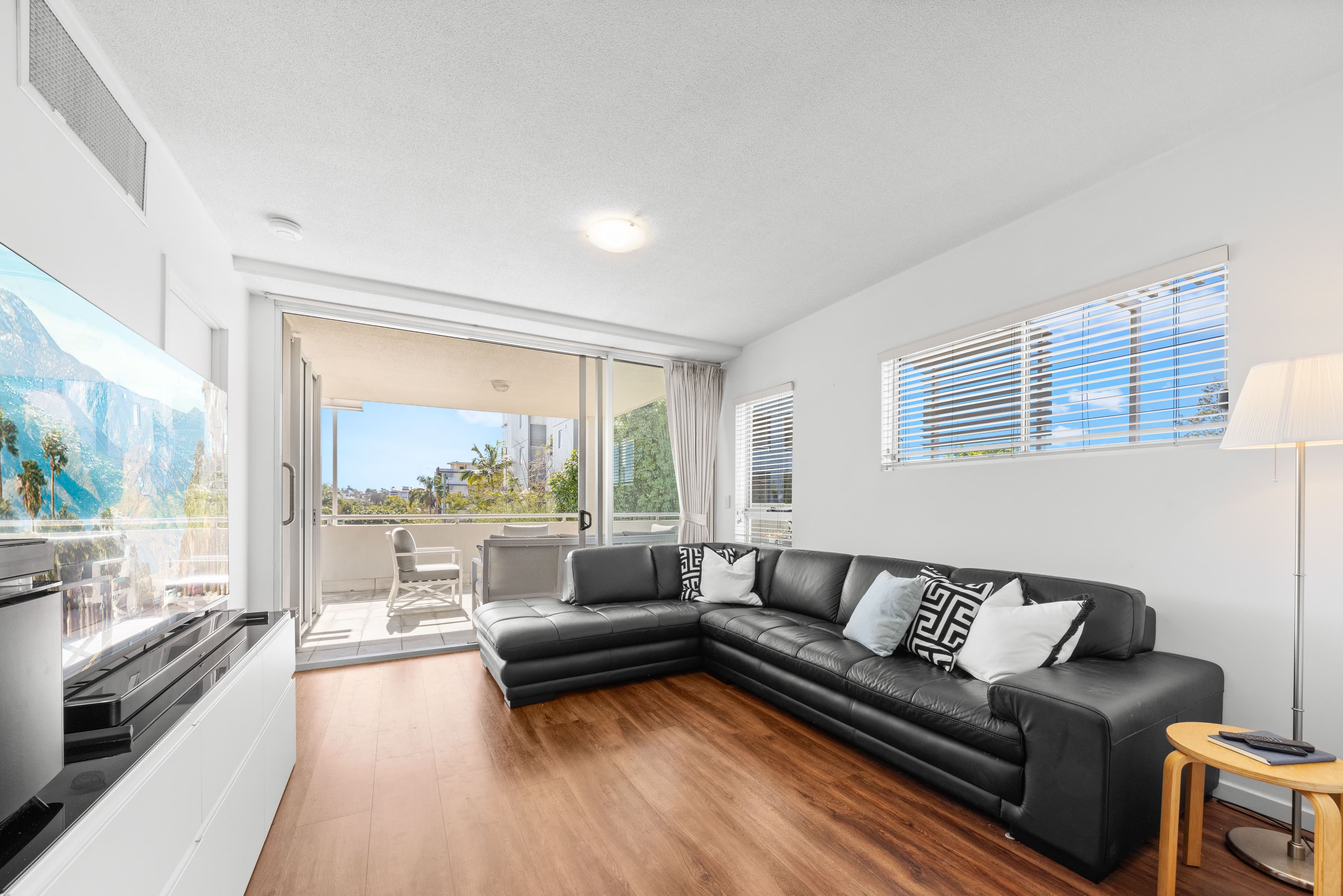 27 Station Road, Indooroopilly QLD 4068, Indooroopilly - Thumbnail 4