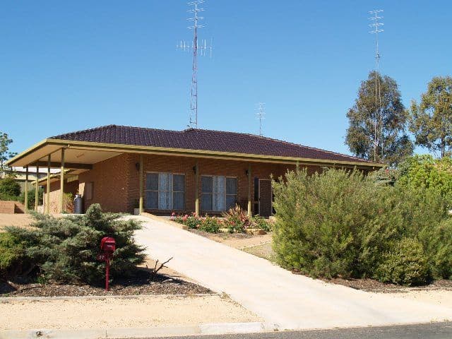 27 Marschall Street, Waikerie SA 5330, Waikerie - Image 1