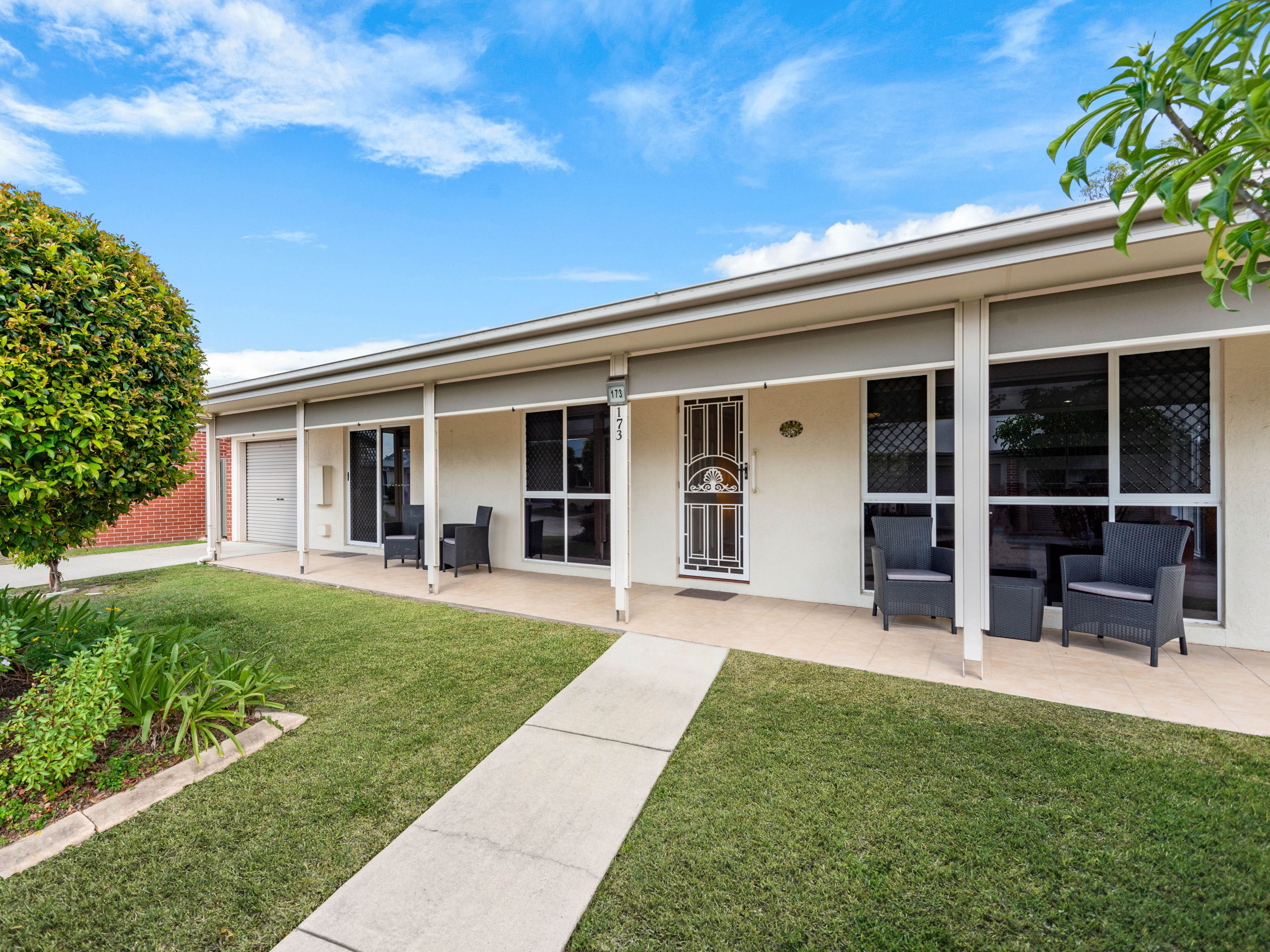 2 Ford Court, Carindale QLD 4152, Carindale - Image 1