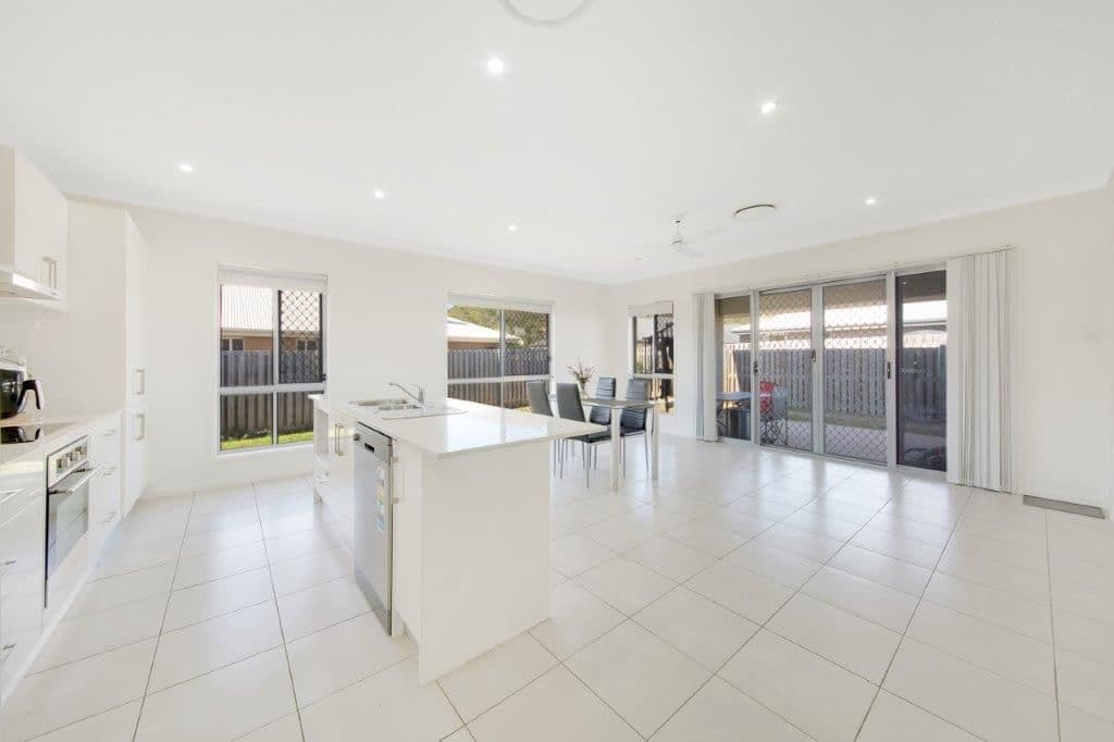 20 Sundew Street, New Auckland QLD 4680, New Auckland - Thumbnail 7