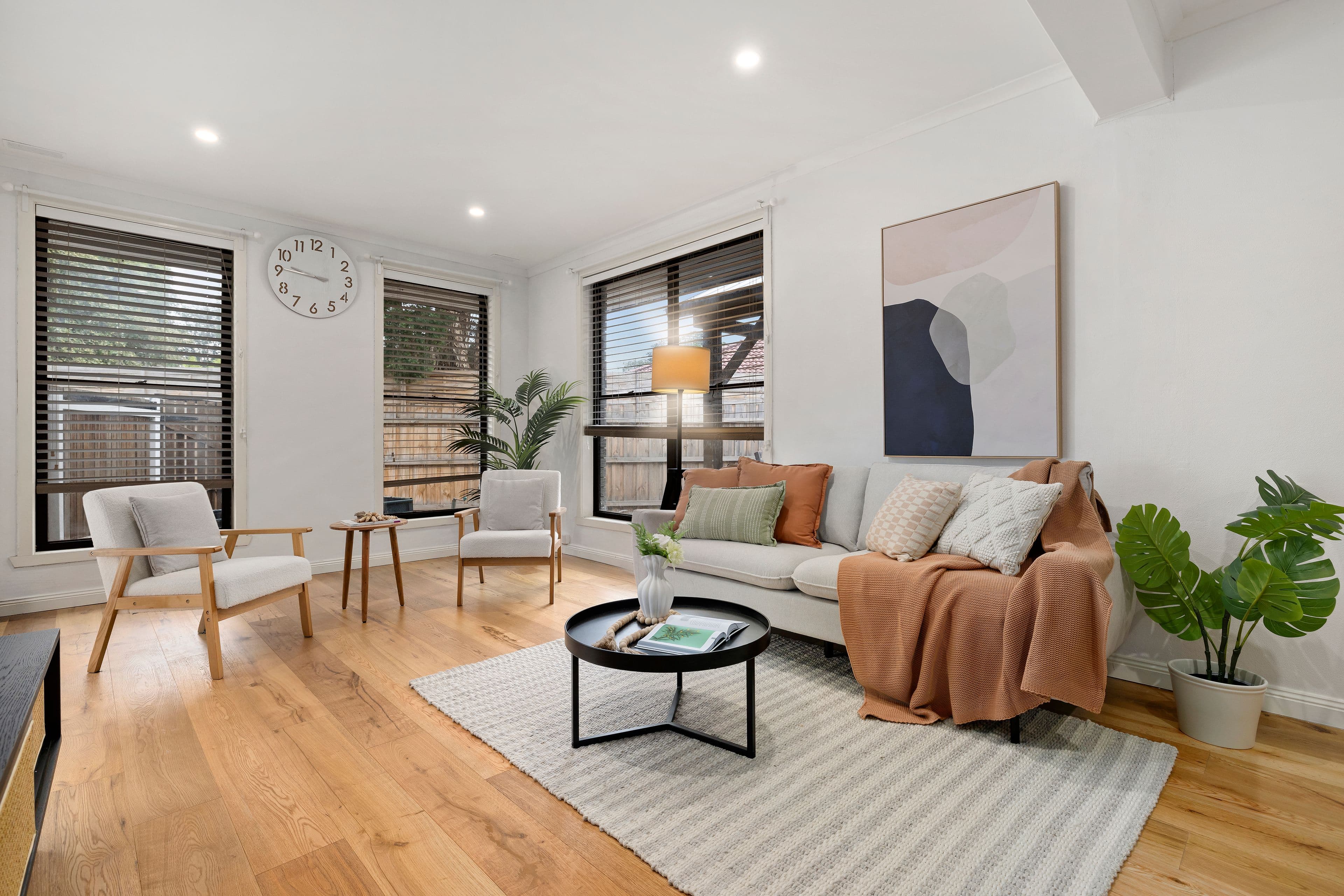 35 Bunnett Road, Knoxfield VIC 3180, Knoxfield - Thumbnail 2
