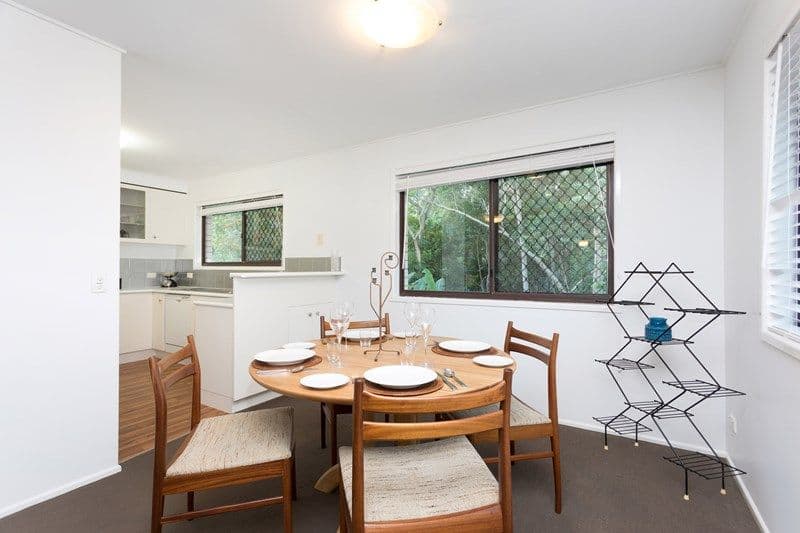 9 Tamarix Street, Chapel Hill QLD 4069, Chapel Hill - Thumbnail 8