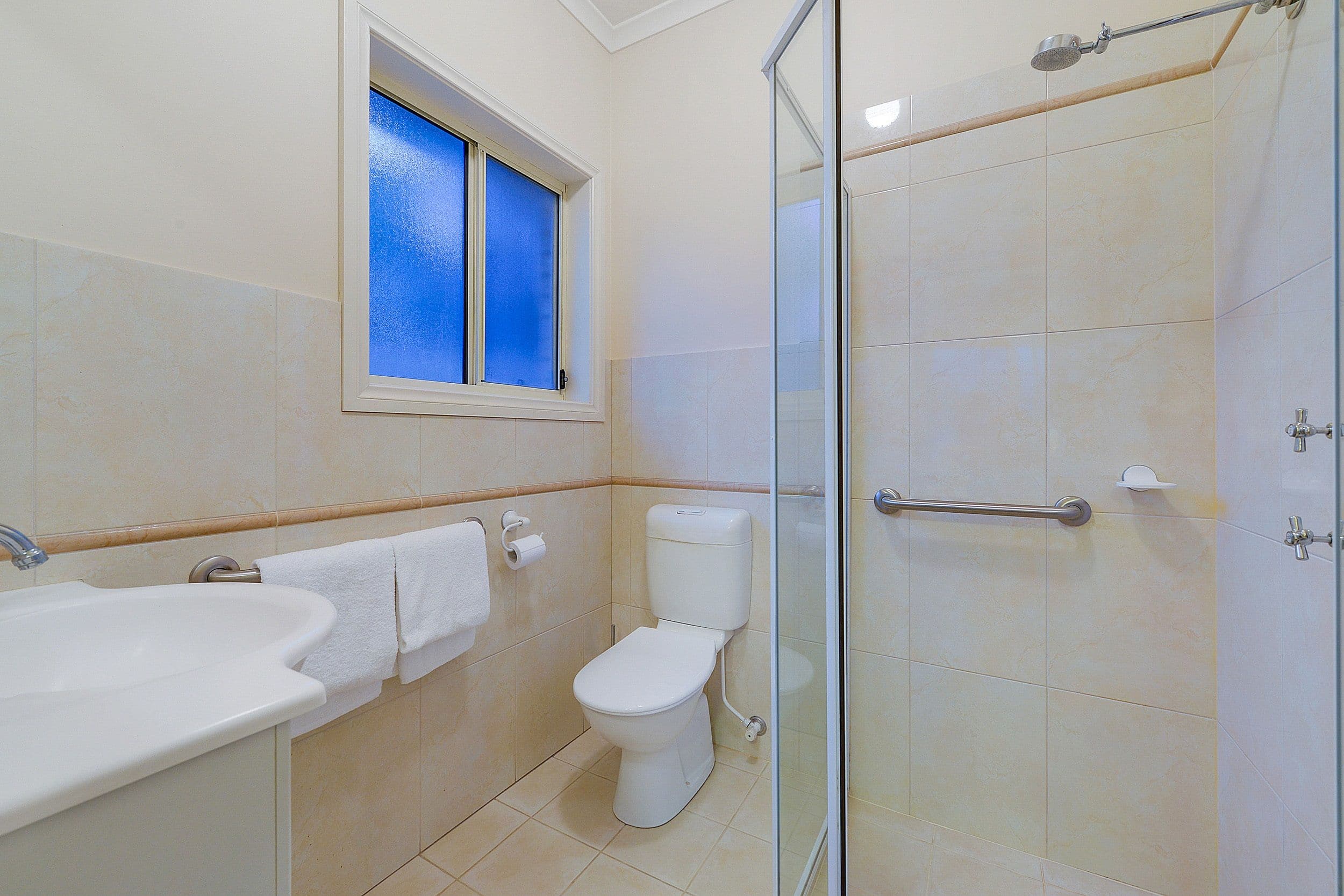  4A The Parkway, Paradise SA 5075, Paradise - Thumbnail 6