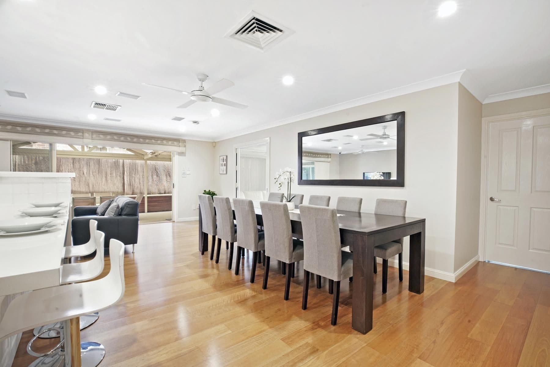 19 Dunna Place, Glenmore Park NSW 2745, Glenmore Park - Thumbnail 5