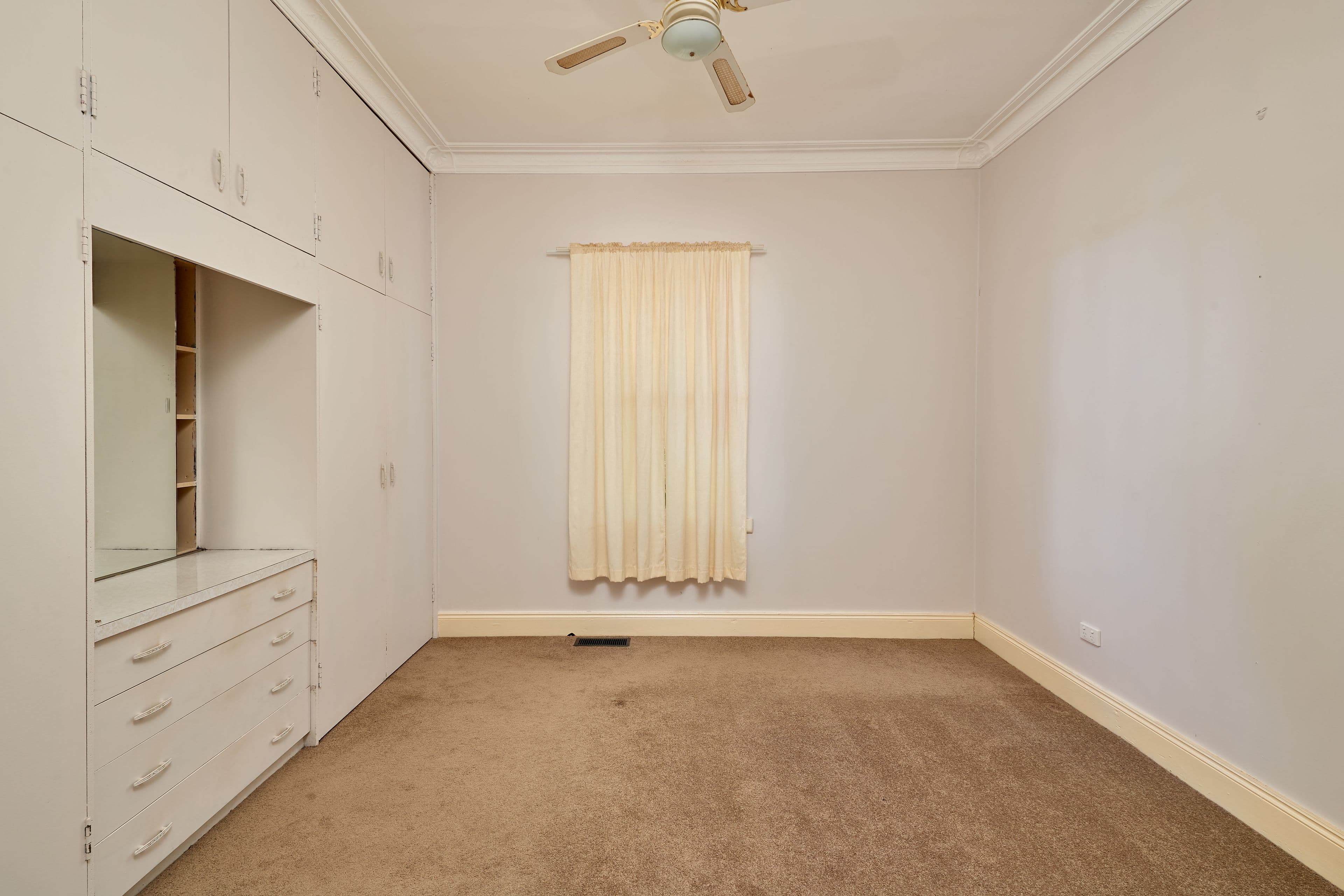 33 Hall Street, Ganmain NSW 2702, Ganmain - Thumbnail 6
