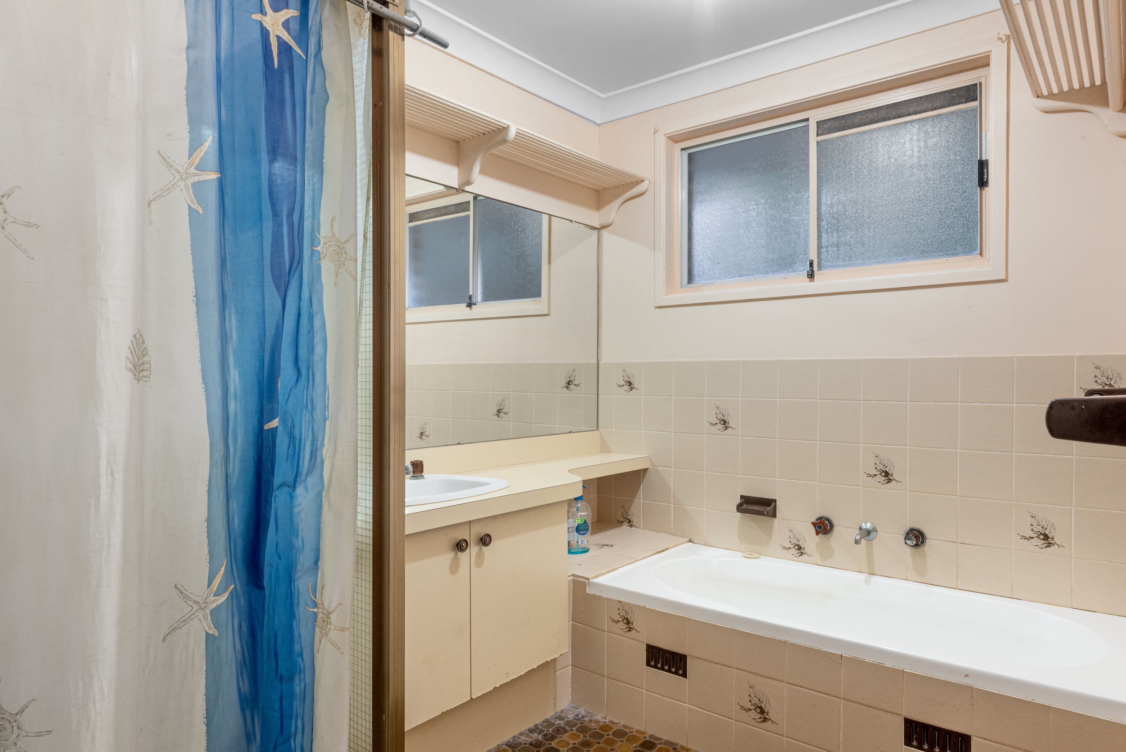 10 Tipping Place, Ambarvale NSW 2560, Ambarvale - Thumbnail 5