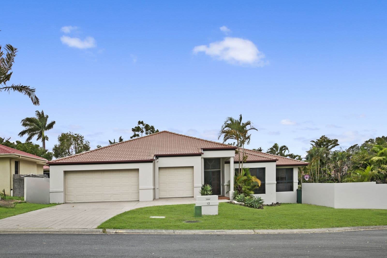 12 London Chase, Arundel QLD 4214, Arundel - Image 1