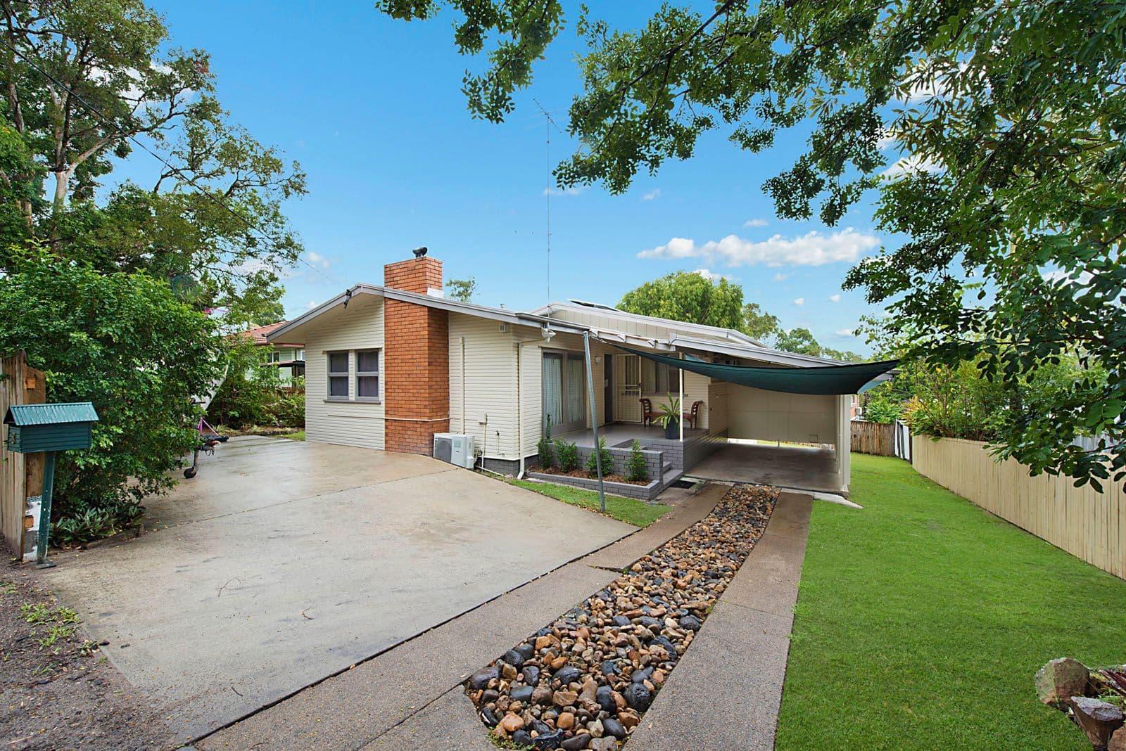 8 Braggan Street, Gailes QLD 4300, Gailes - Image 1