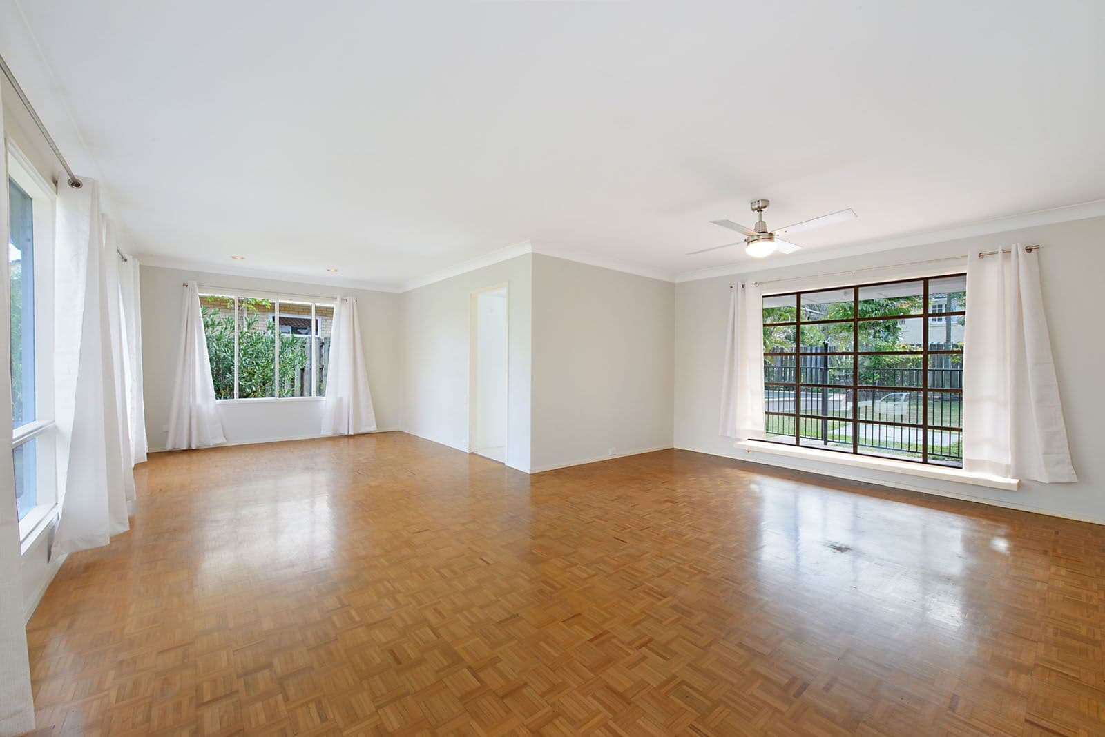 17 Sobers Street, Upper Mount Gravatt QLD 4122, Upper Mount Gravatt - Thumbnail 2