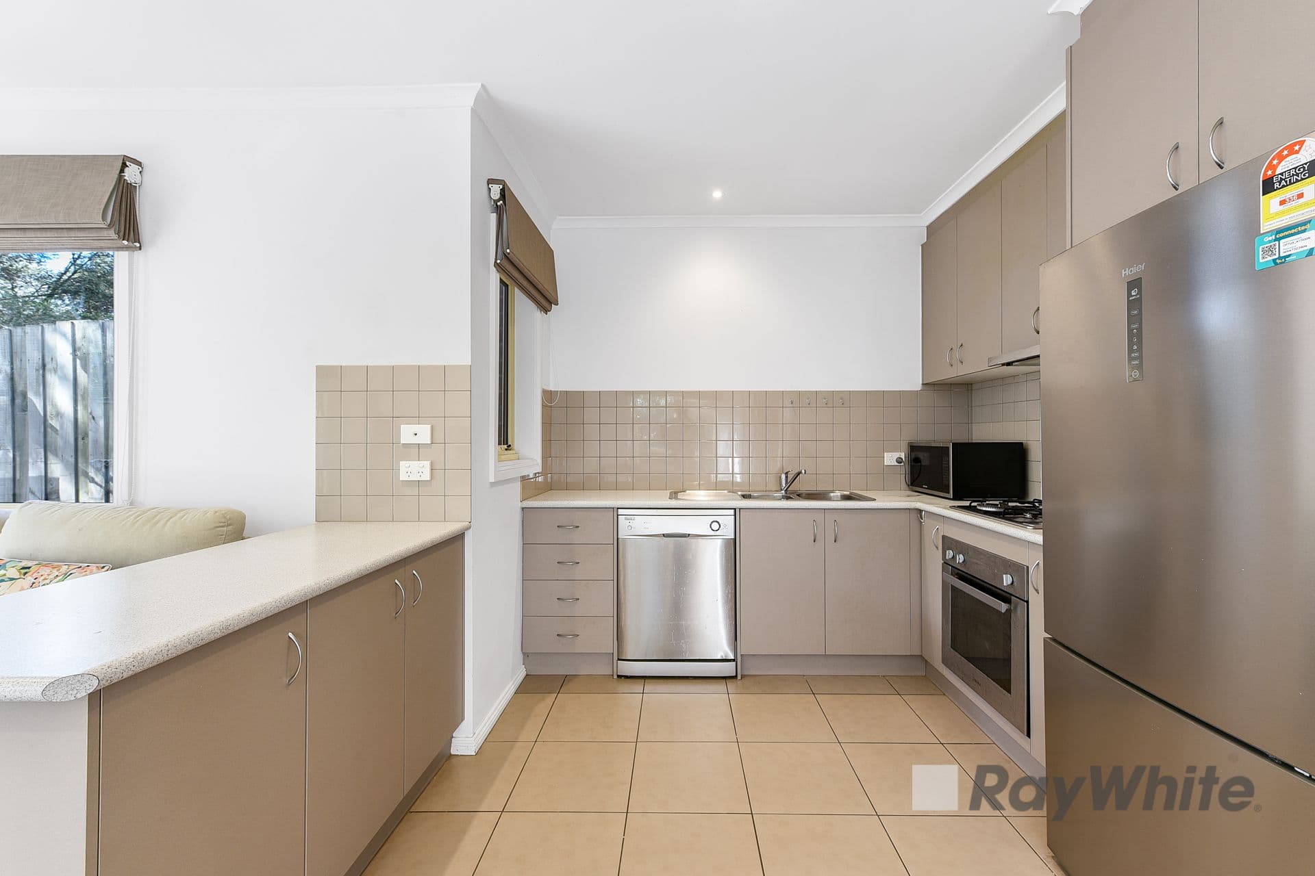 32 Gibson Street, Hallam VIC 3803, Hallam - Thumbnail 4
