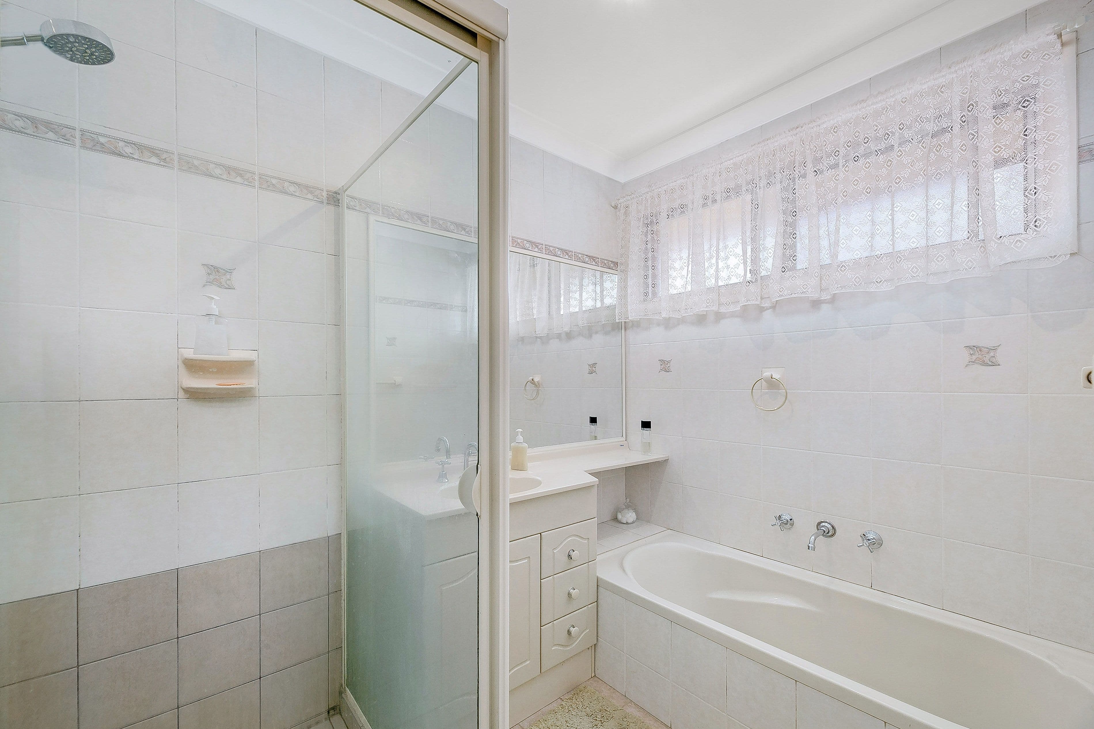 35 Denman Road, Georges Hall NSW 2198, Georges Hall - Thumbnail 7
