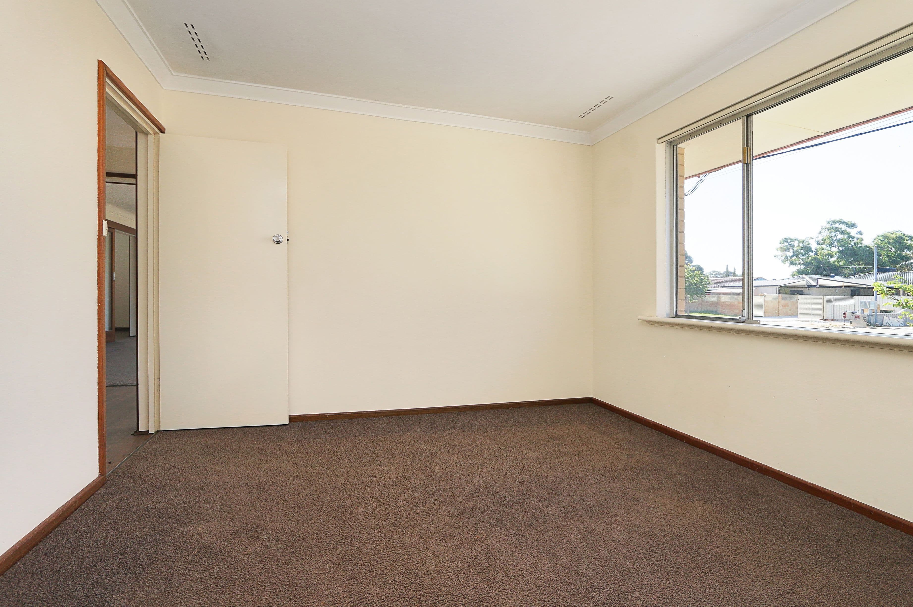 44 Thomas Street, Queens Park WA 6107, Queens Park - Thumbnail 8