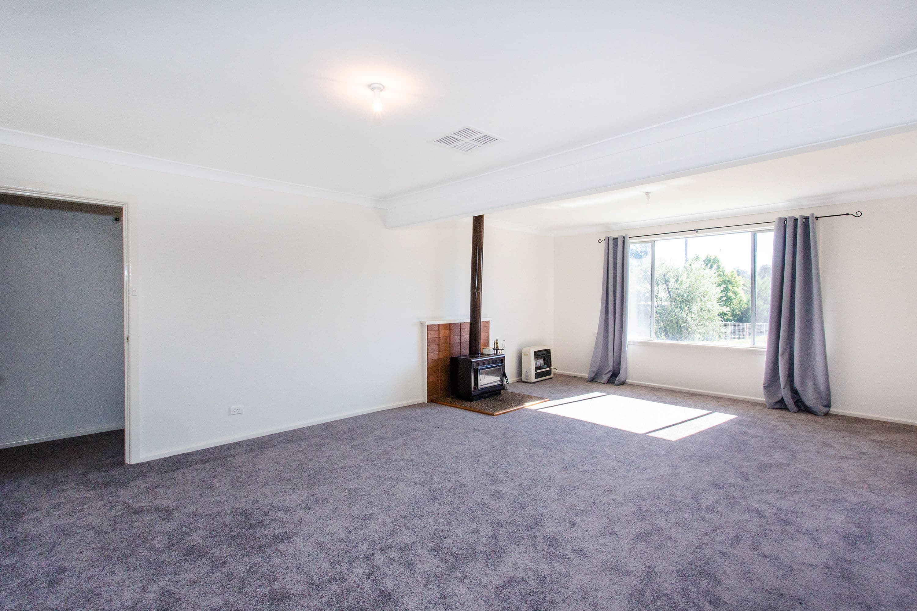 9 Argoon Street, Cowra - Thumbnail 2