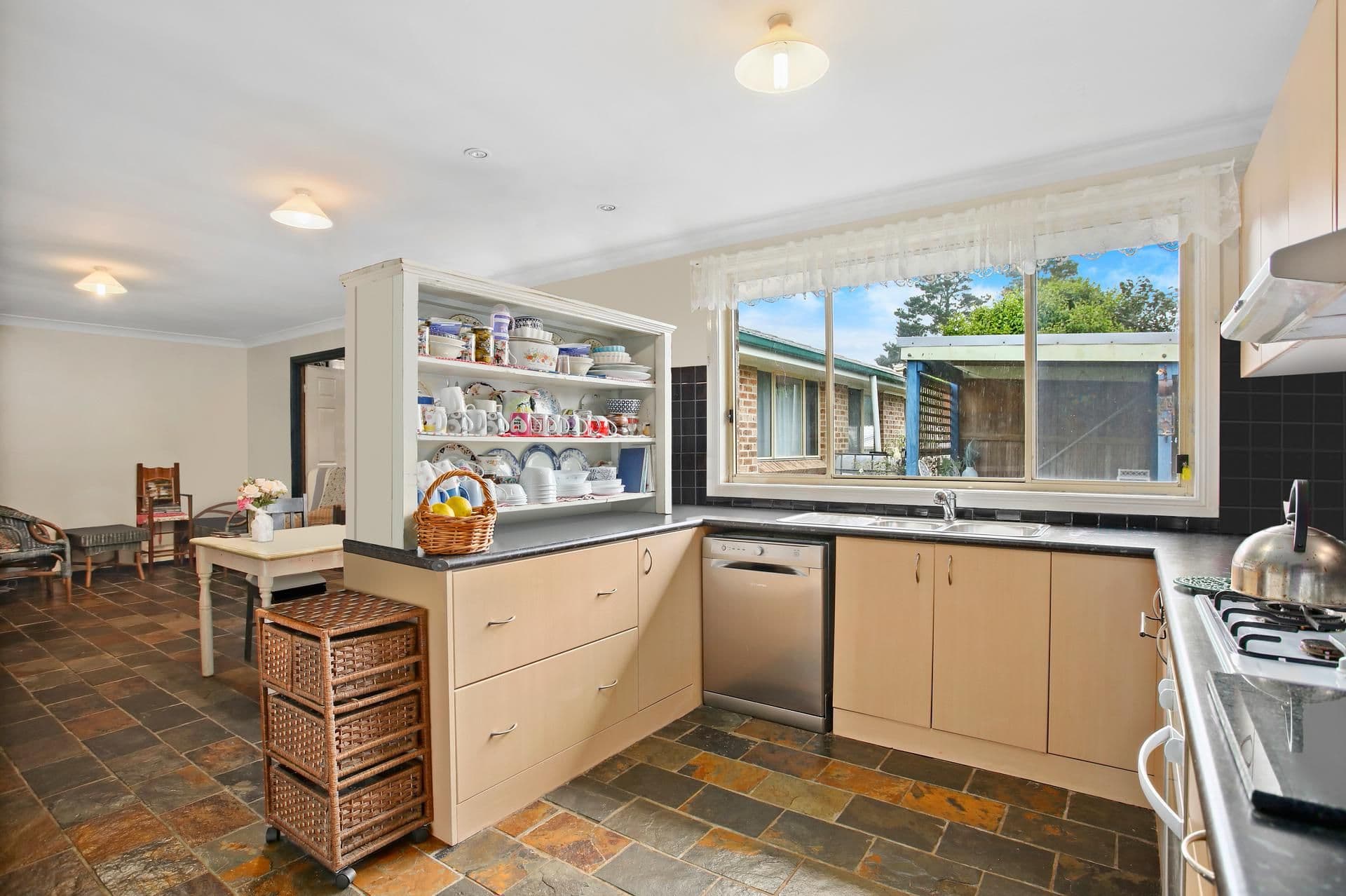 1 Vaughan Avenue, Robertson NSW 2577, Robertson - Thumbnail 3