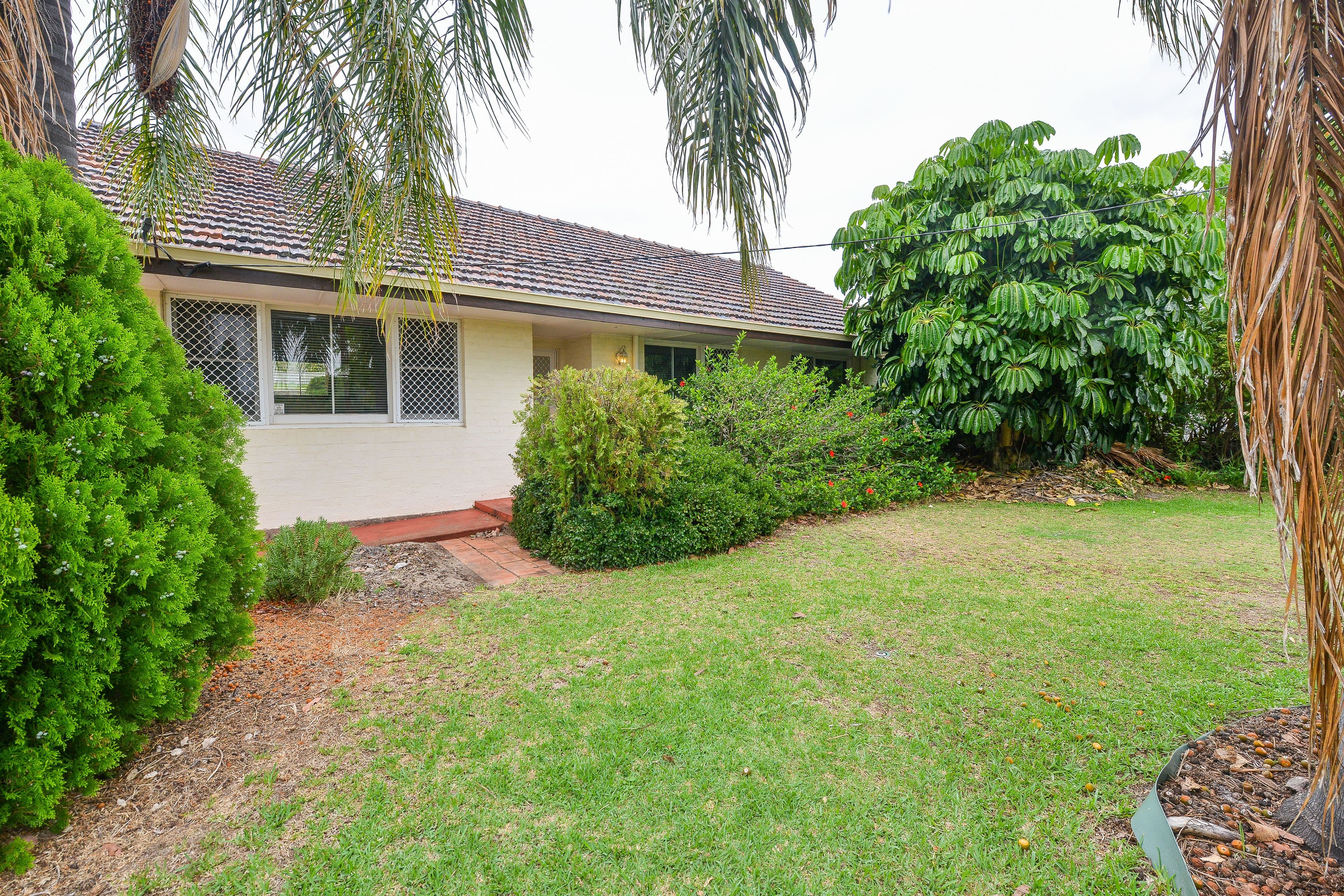 41 Mallard Way, Cannington WA 6107, Cannington - Image 1