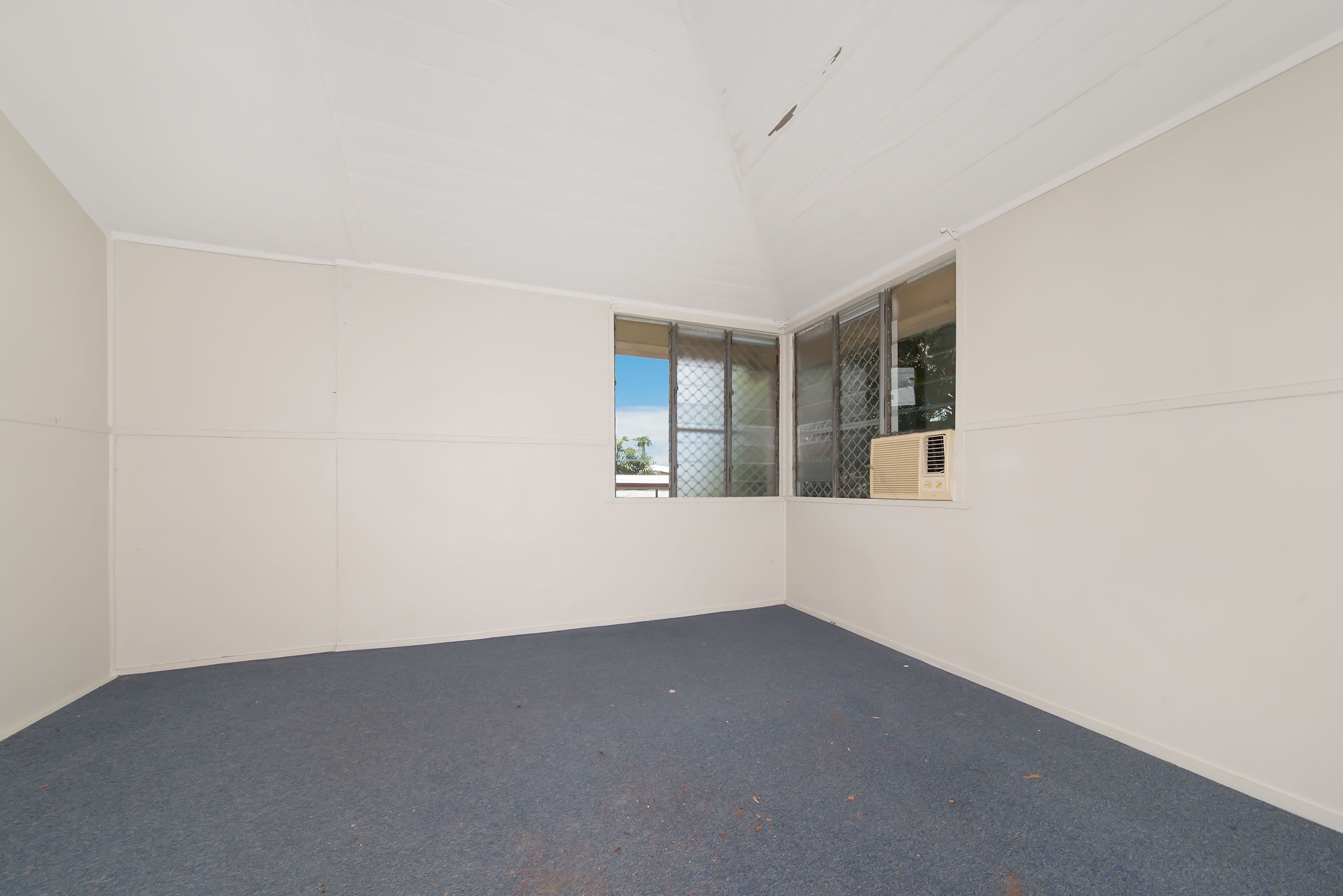105 Stagpole Street, West End QLD 4810, West End - Thumbnail 7