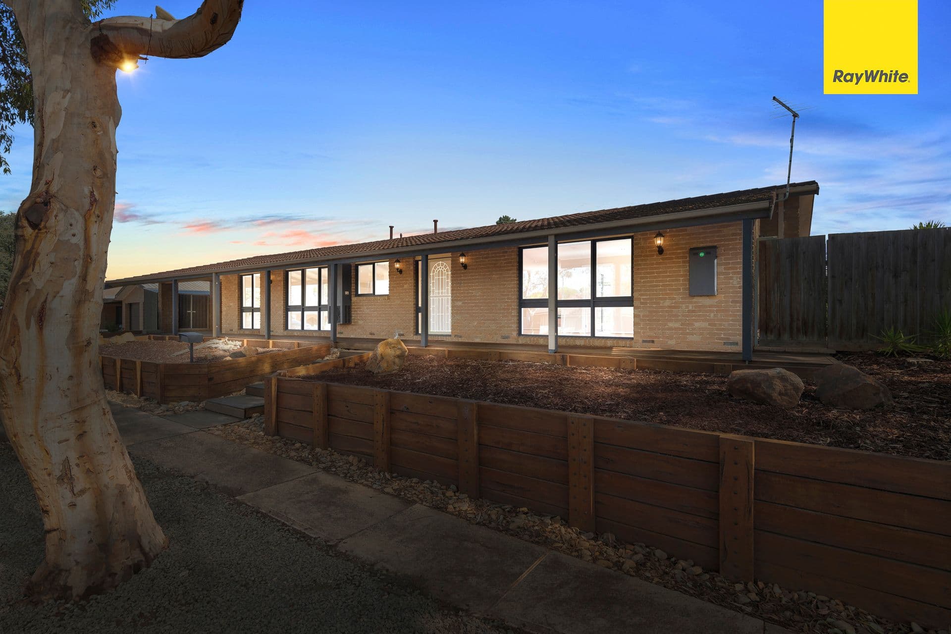7 Carberry Drive, Kurunjang VIC 3337, Kurunjang - Thumbnail 2