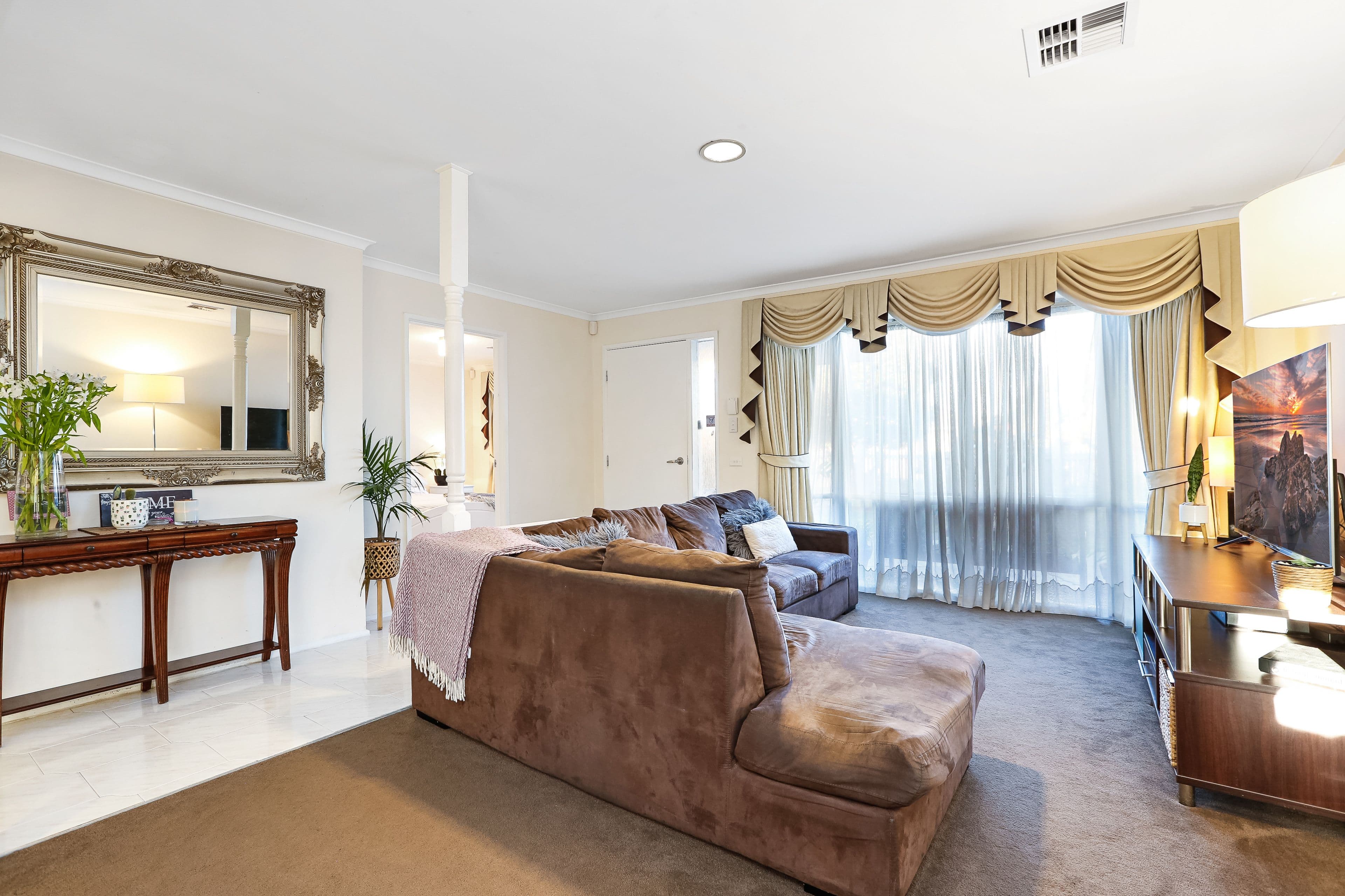 99 Malmsbury Drive, Meadow Heights VIC 3048, Meadow Heights - Thumbnail 4