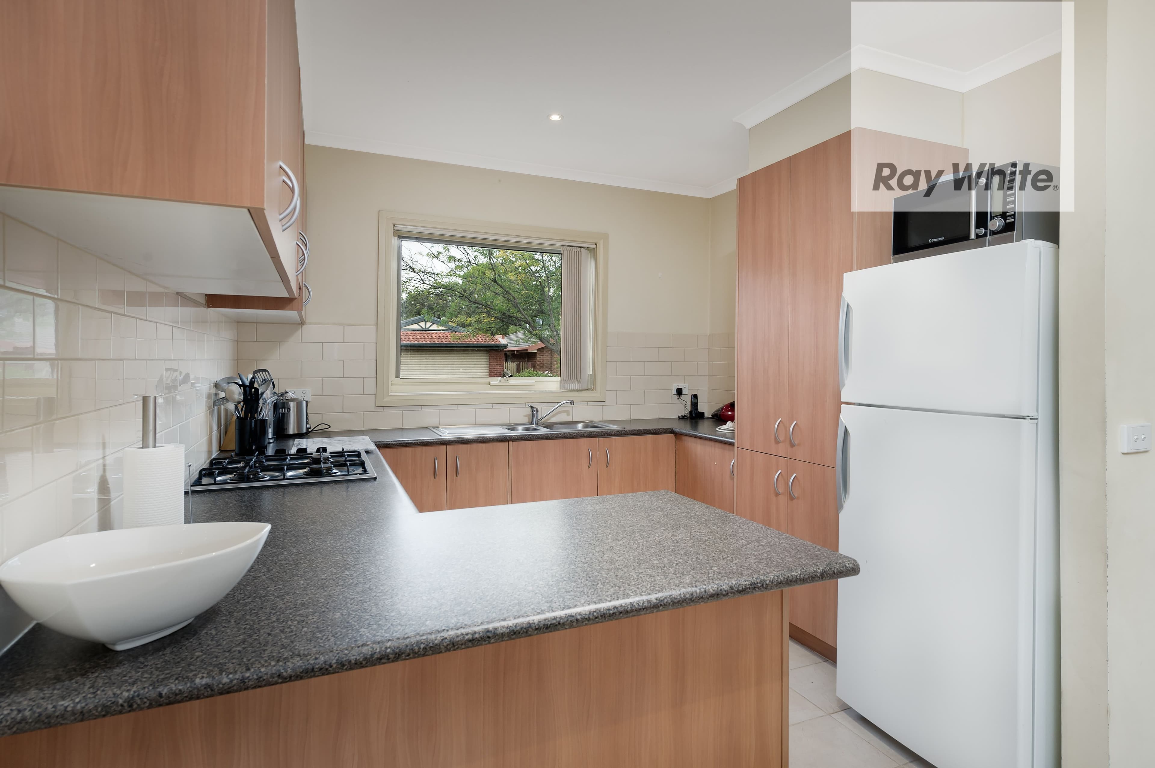 11 Tamara Court, Bundoora VIC 3083, Bundoora - Thumbnail 2