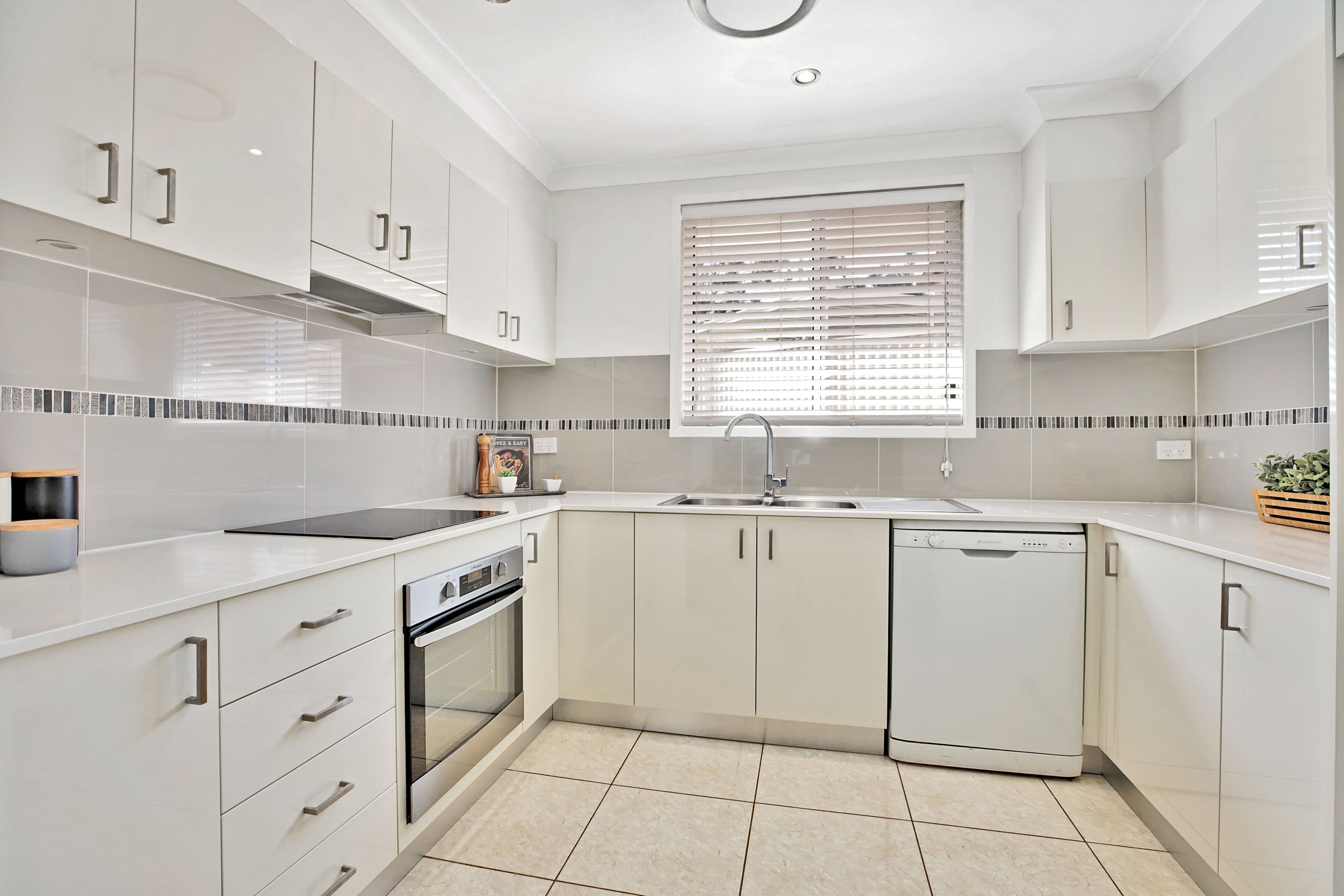 5 Cowan Place, Glenmore Park NSW 2745, Glenmore Park - Thumbnail 7