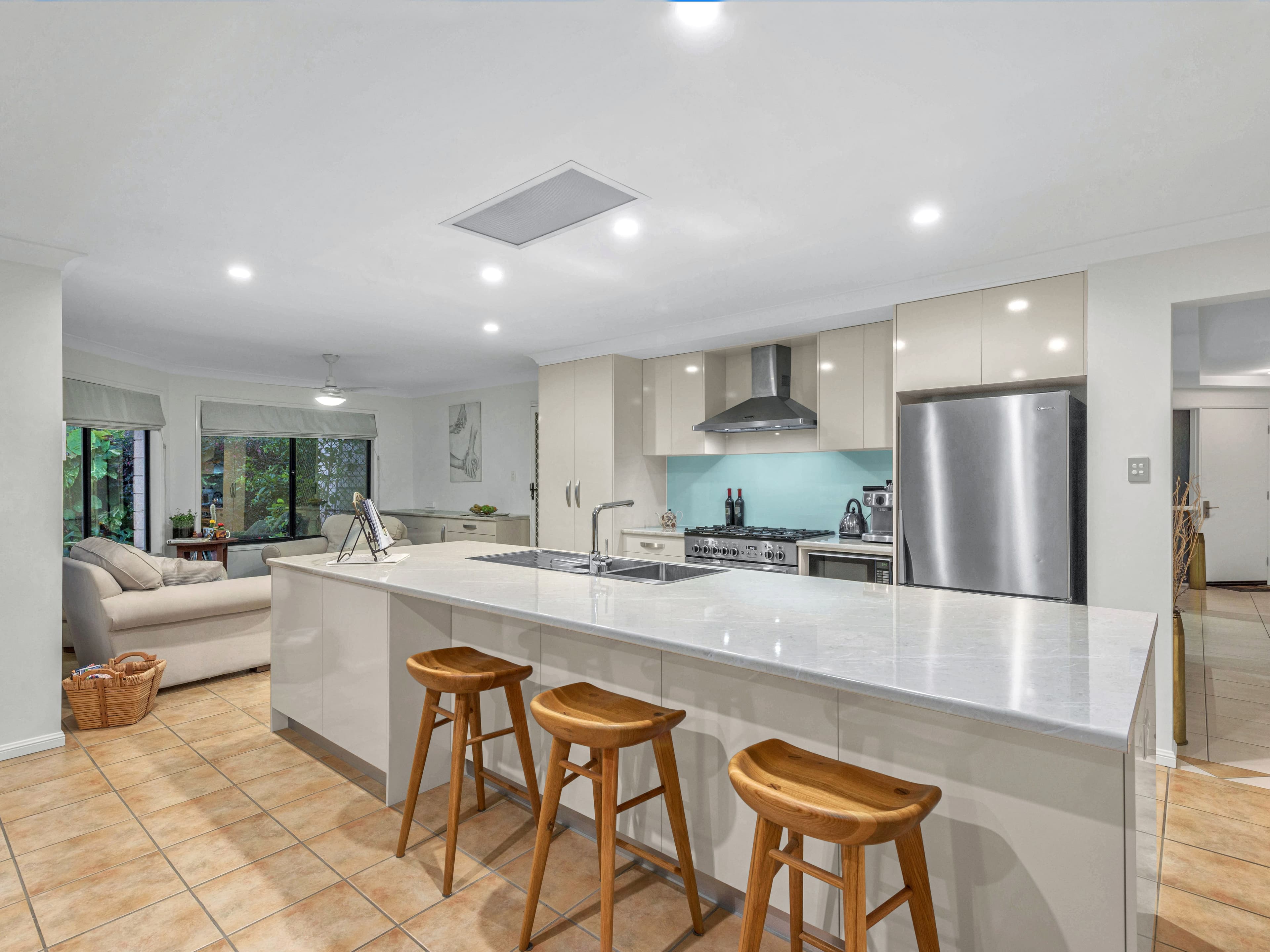 49 Ablington Way, Carindale QLD 4152, Carindale - Thumbnail 3