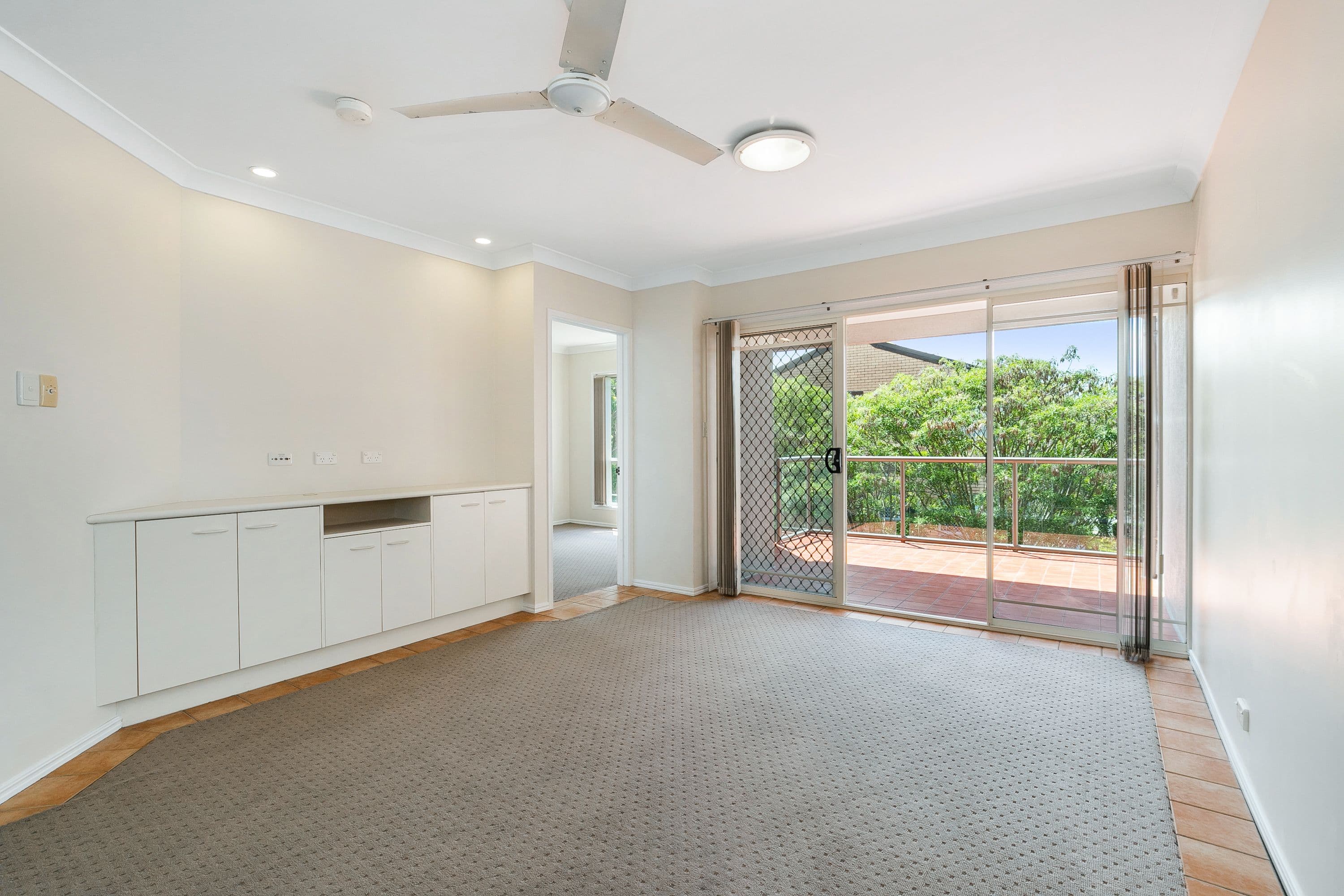52 Pashen Street, Morningside QLD 4170, Morningside - Thumbnail 2