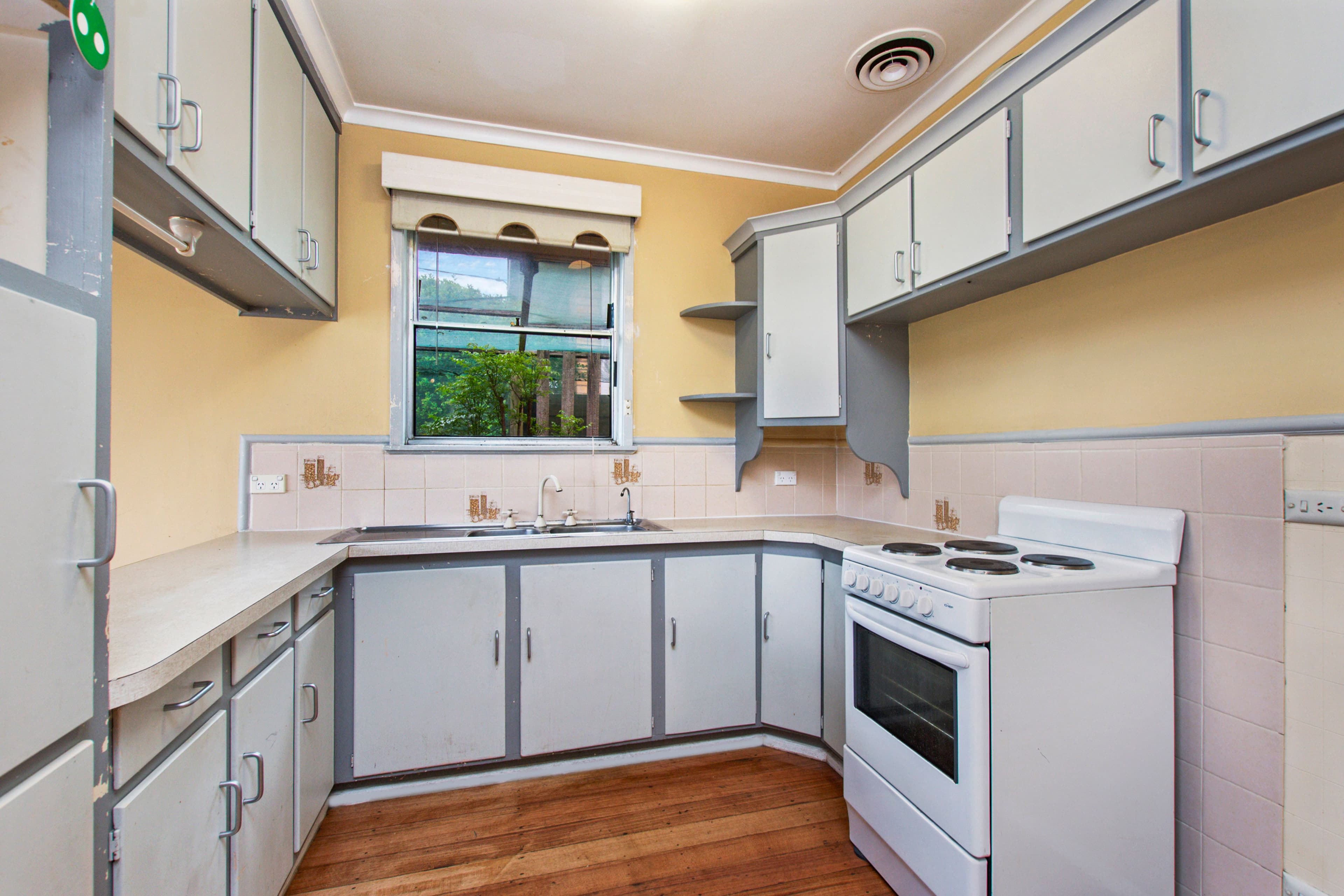 16 Rutledge Street, Warrnambool VIC 3280, Warrnambool - Thumbnail 4