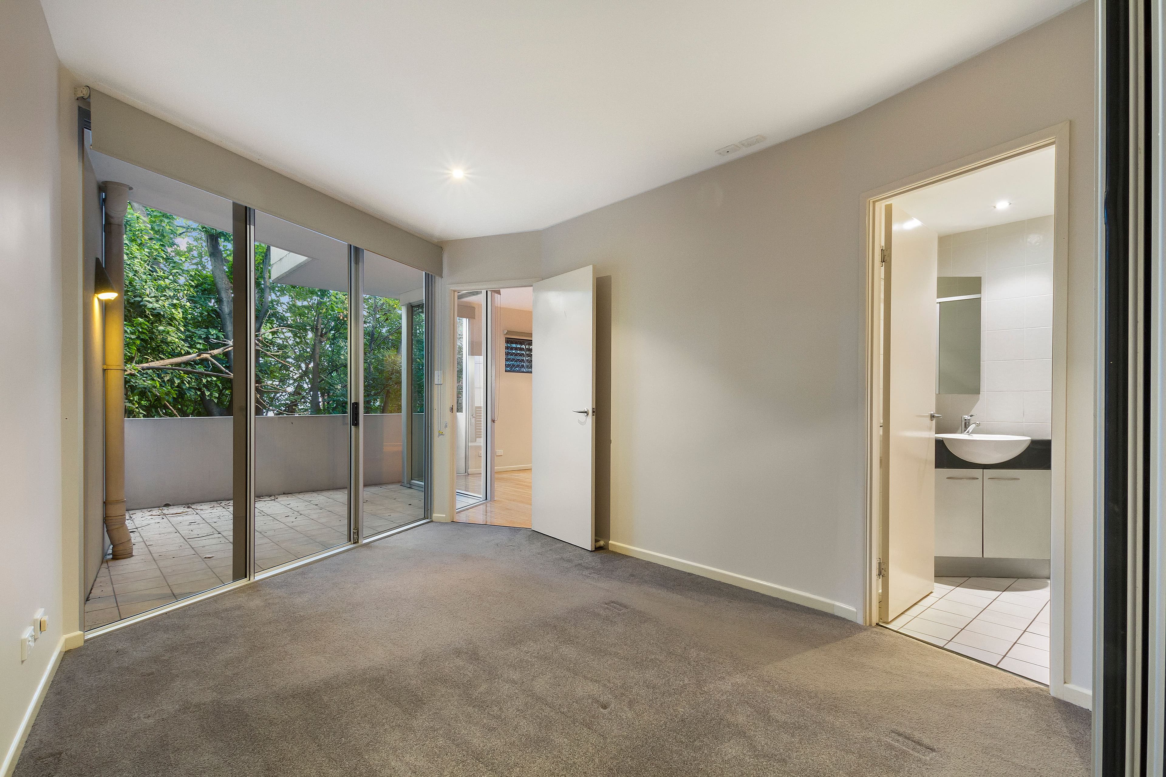 26 Berry Street, Spring Hill QLD 4000, Spring Hill - Thumbnail 7
