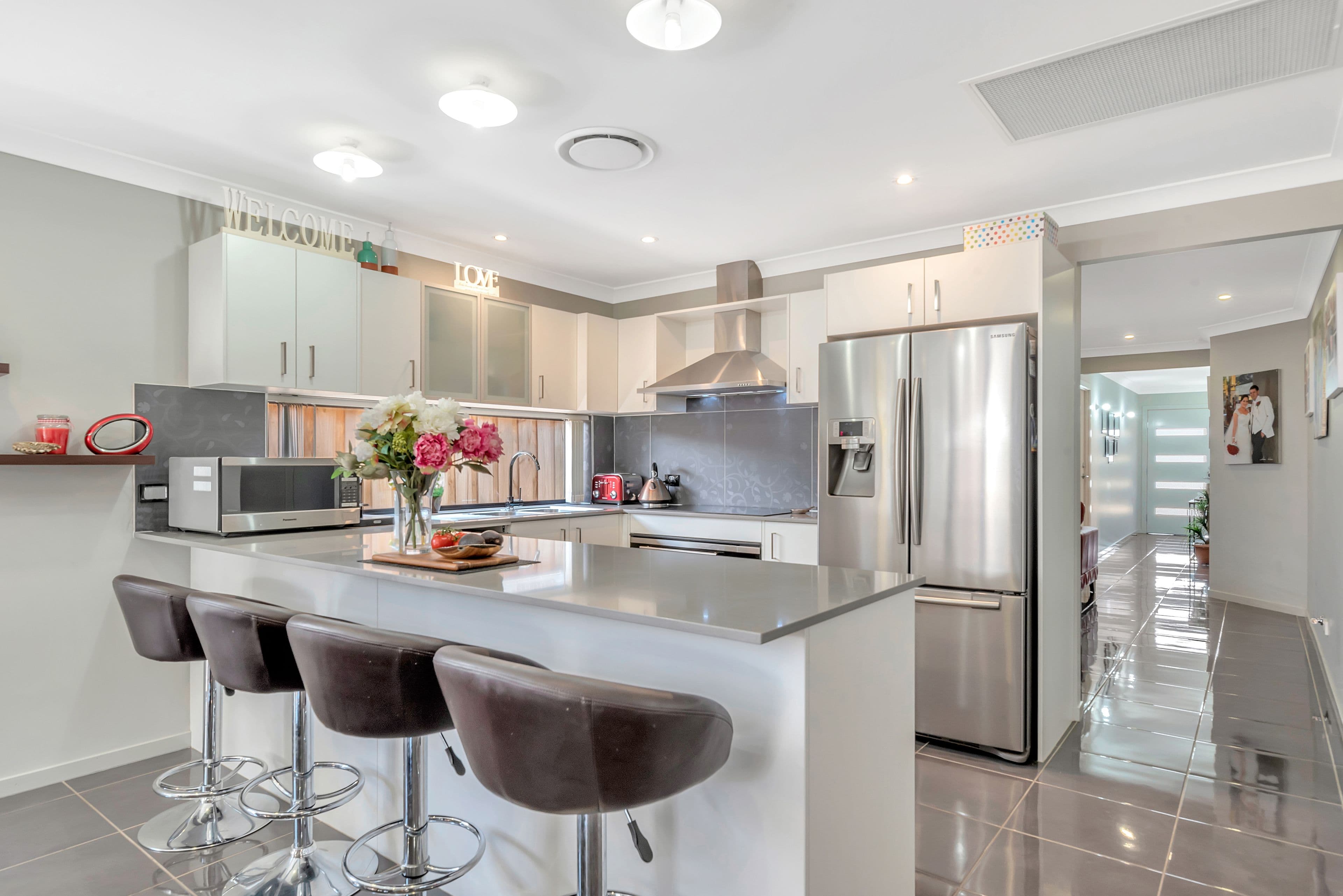 12 Connellan Avenue, Middleton Grange - Thumbnail 5